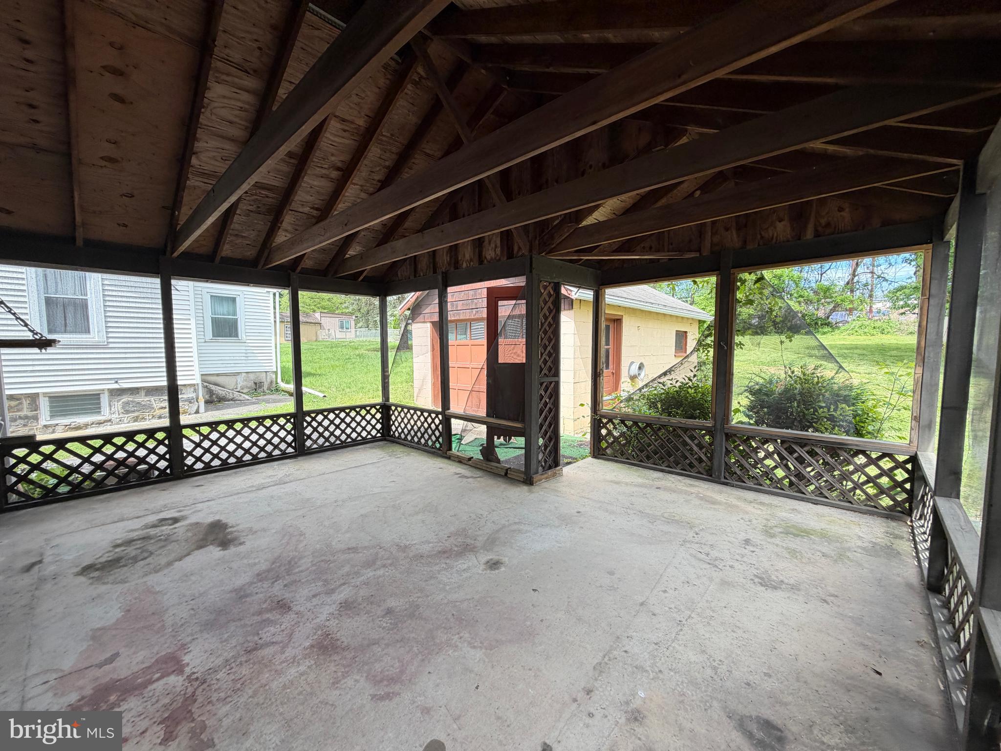 ELMWOOD - Residential