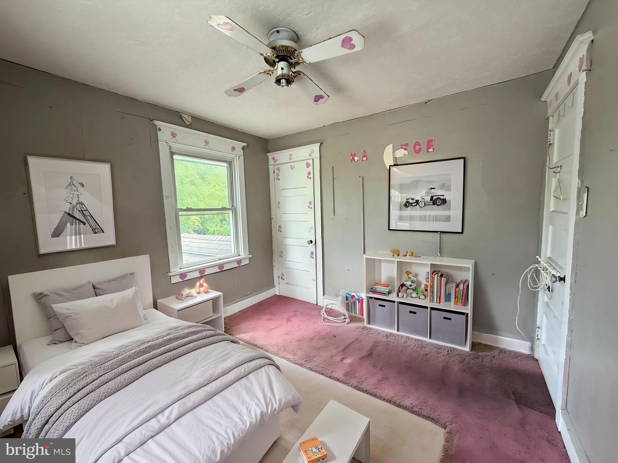ELMWOOD - Residential