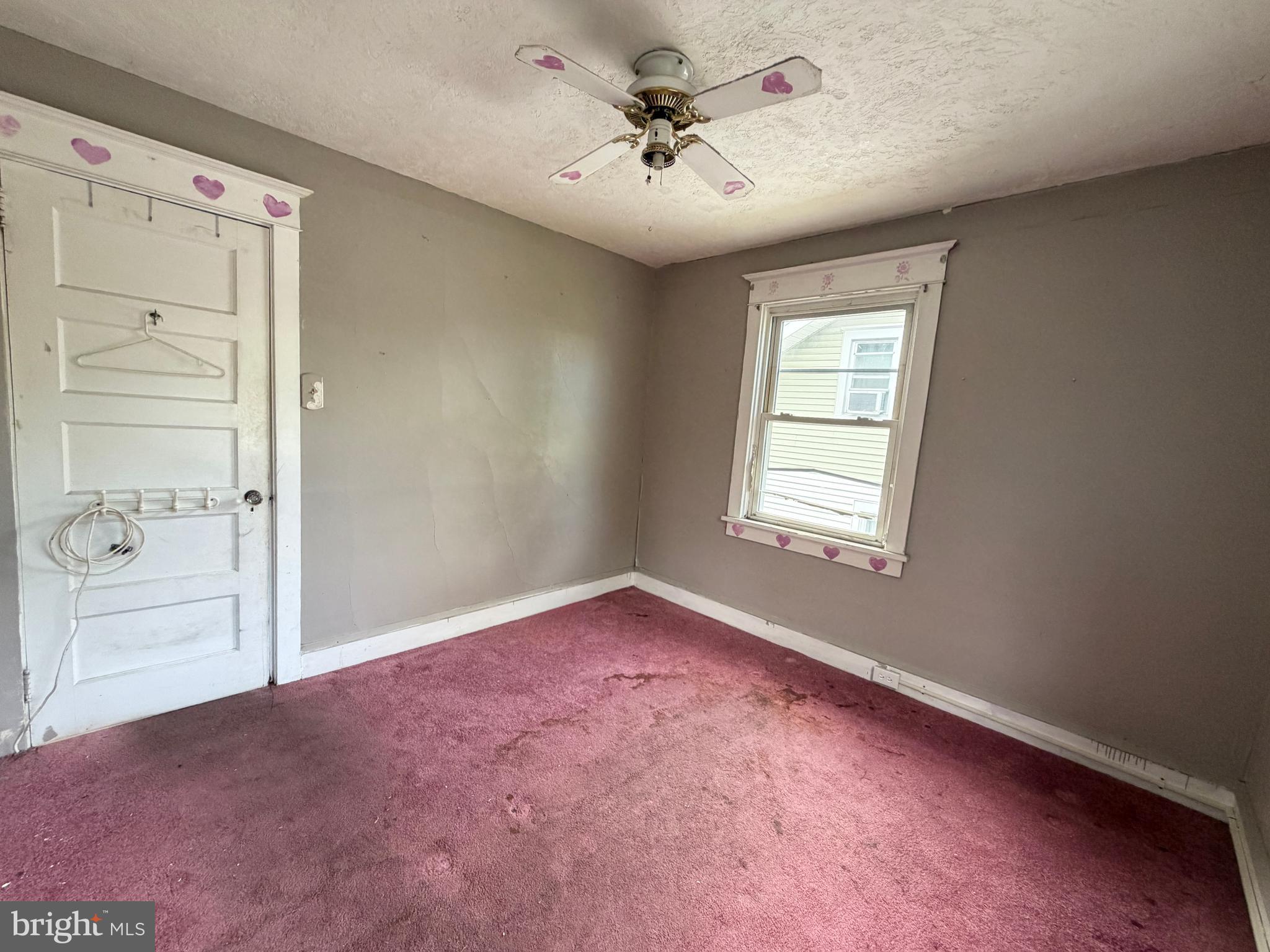 ELMWOOD - Residential