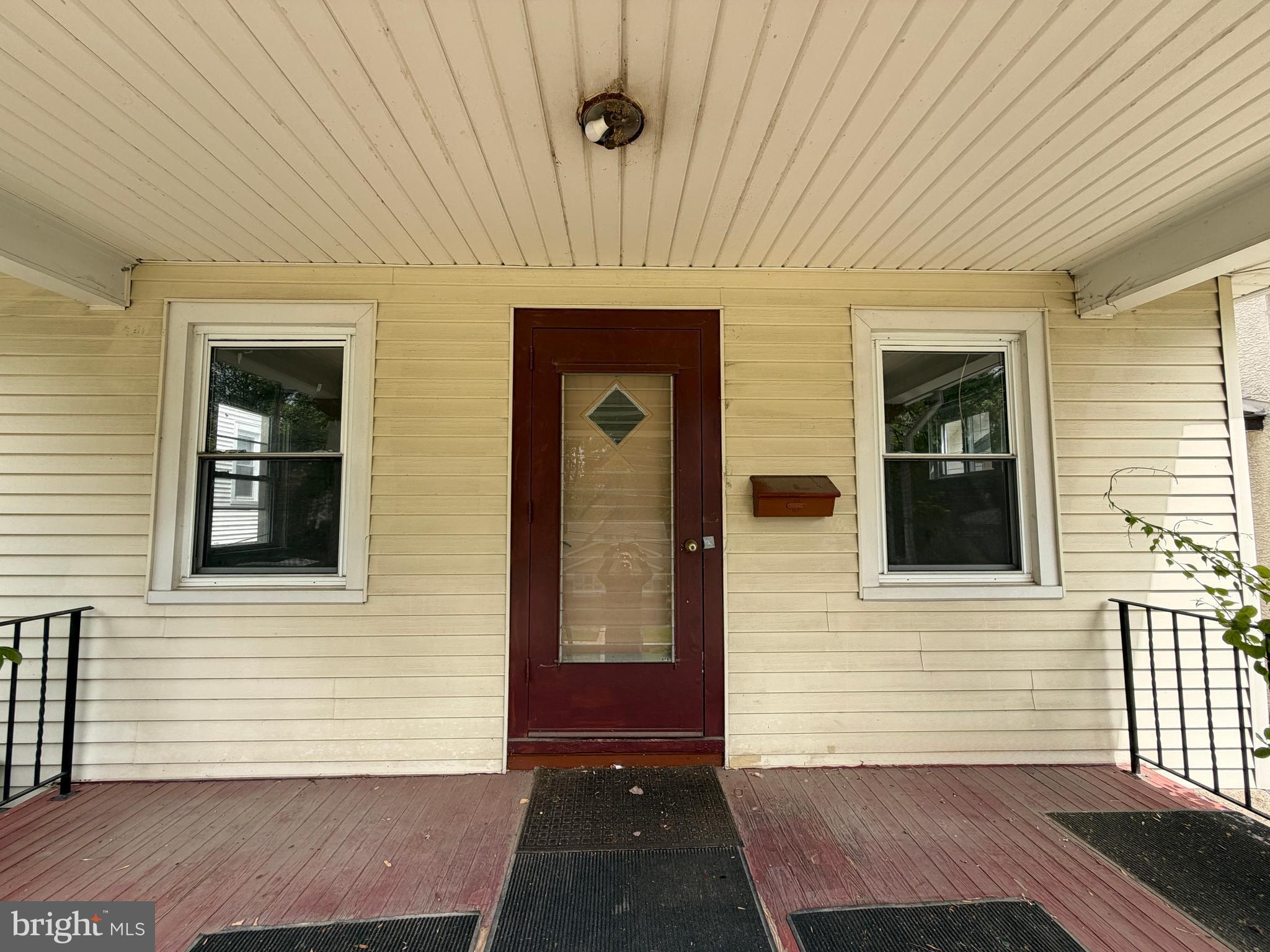 ELMWOOD - Residential