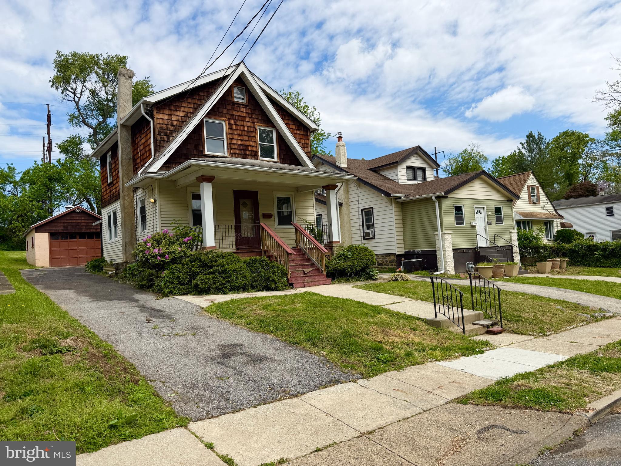 1404 ELMWOOD AVENUE
