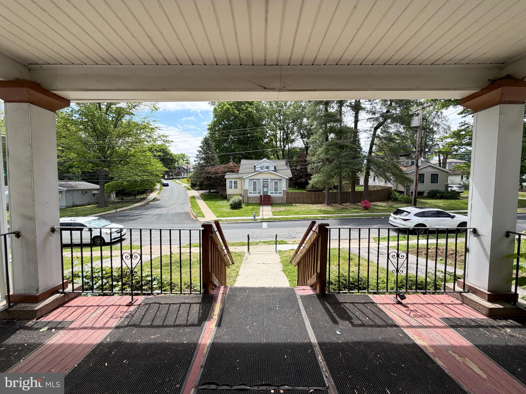 ELMWOOD - Residential