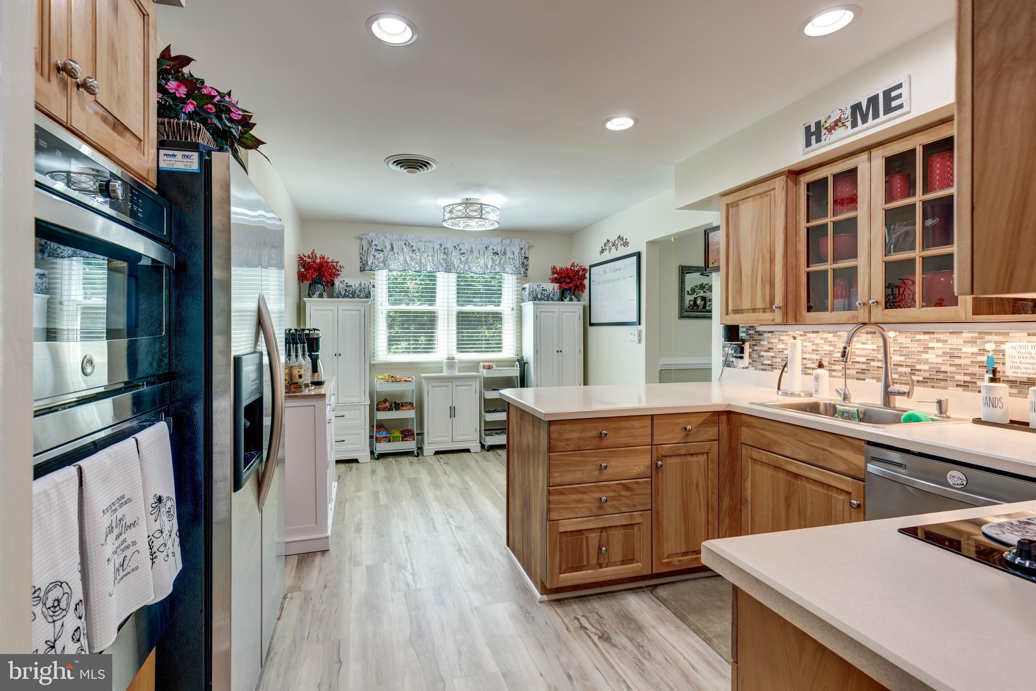 EASTVIEW ESTATES - Residential