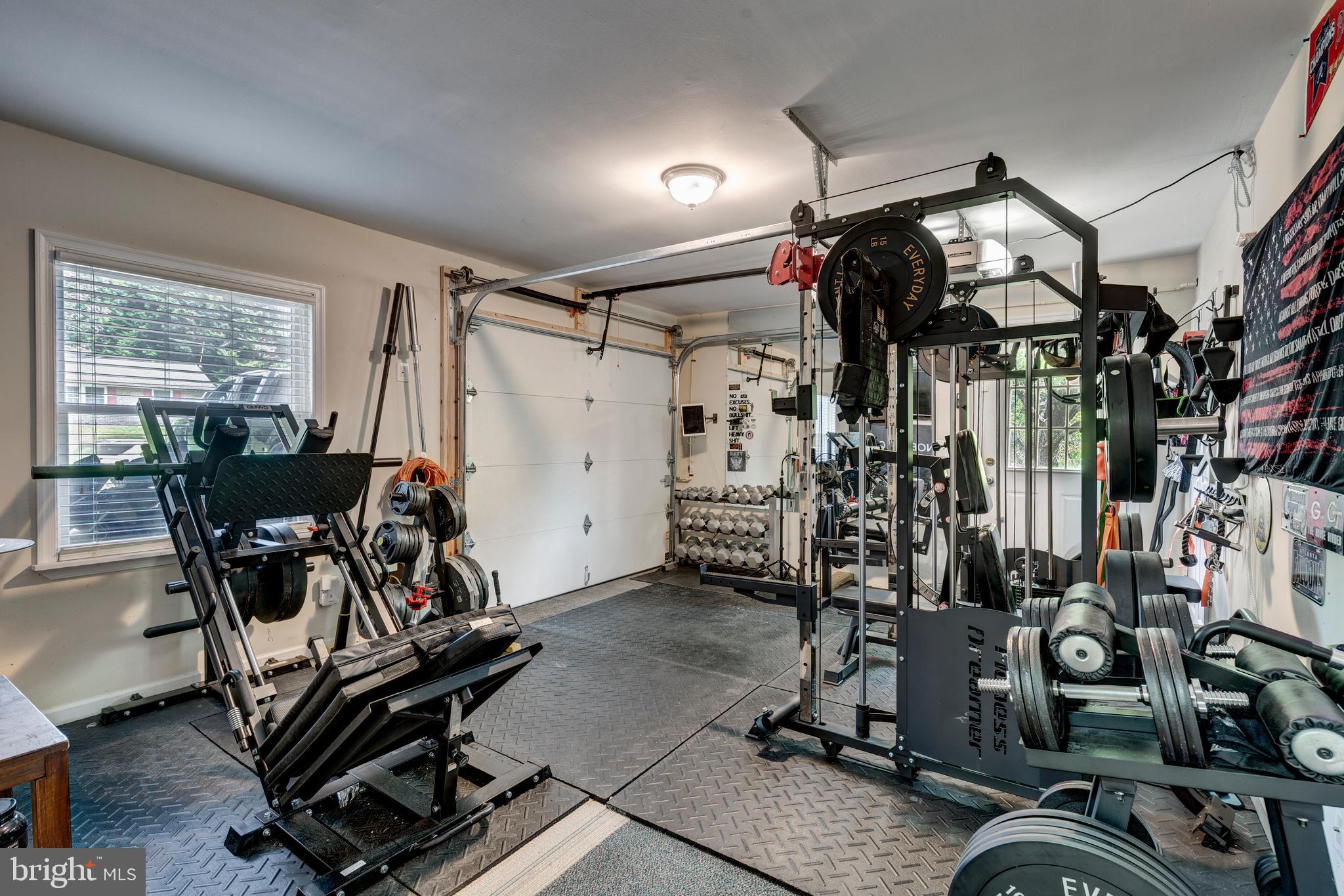 EASTVIEW ESTATES - Residential