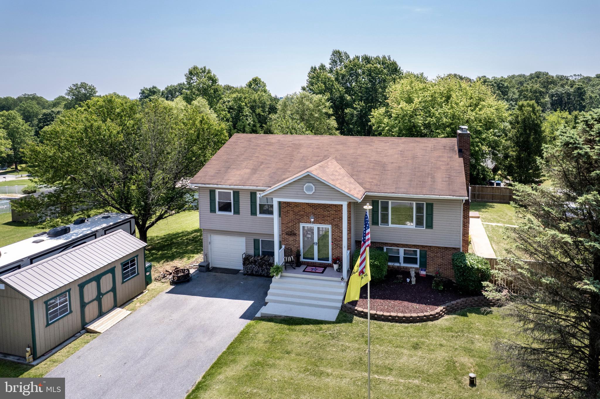 EASTVIEW ESTATES - Residential