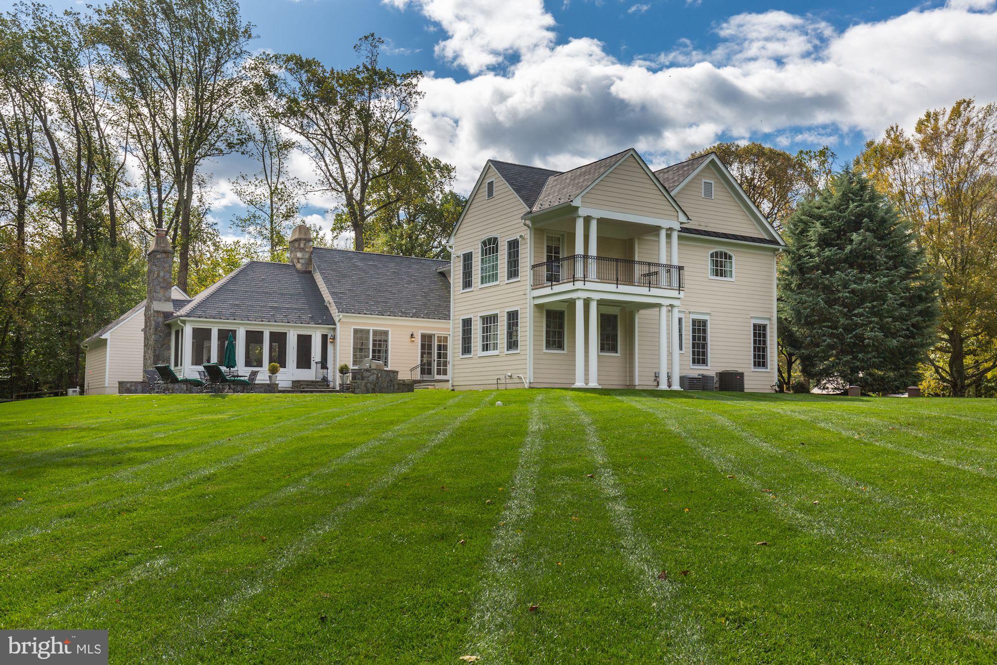 POTOMAC FALLS - Residential