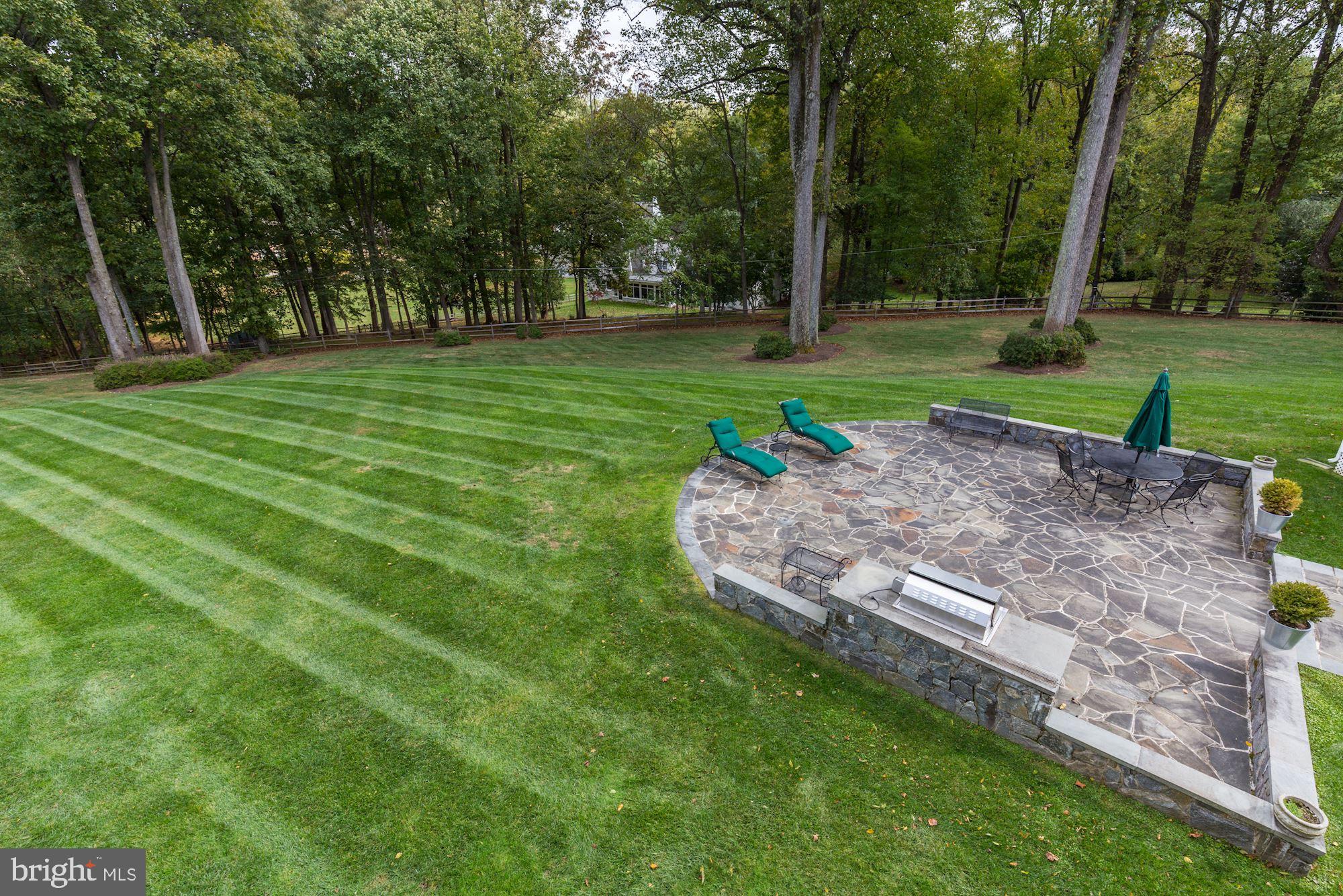 POTOMAC FALLS - Residential