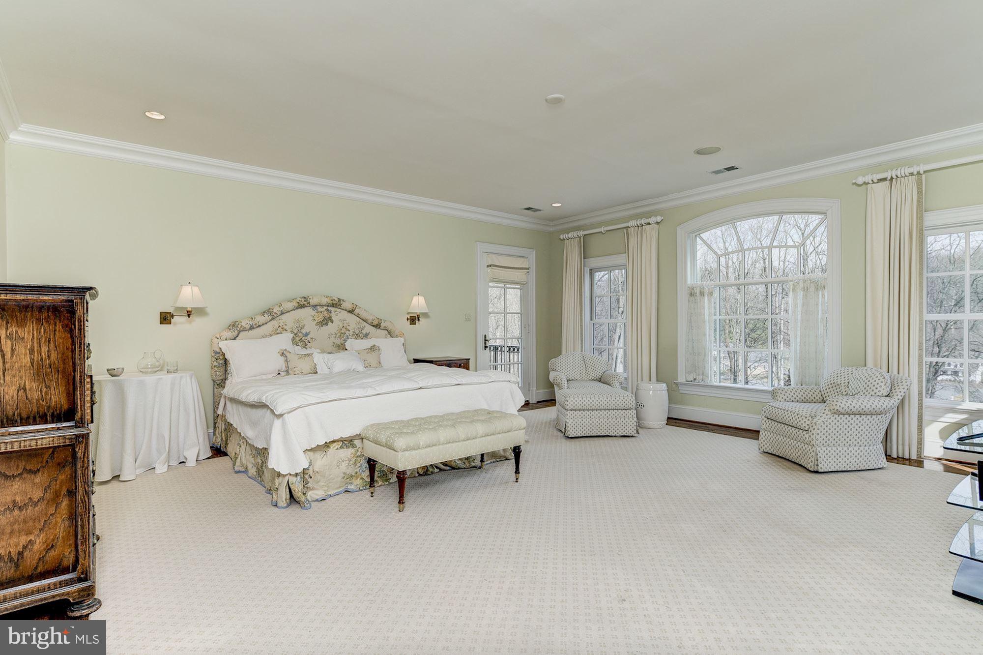 POTOMAC FALLS - Residential