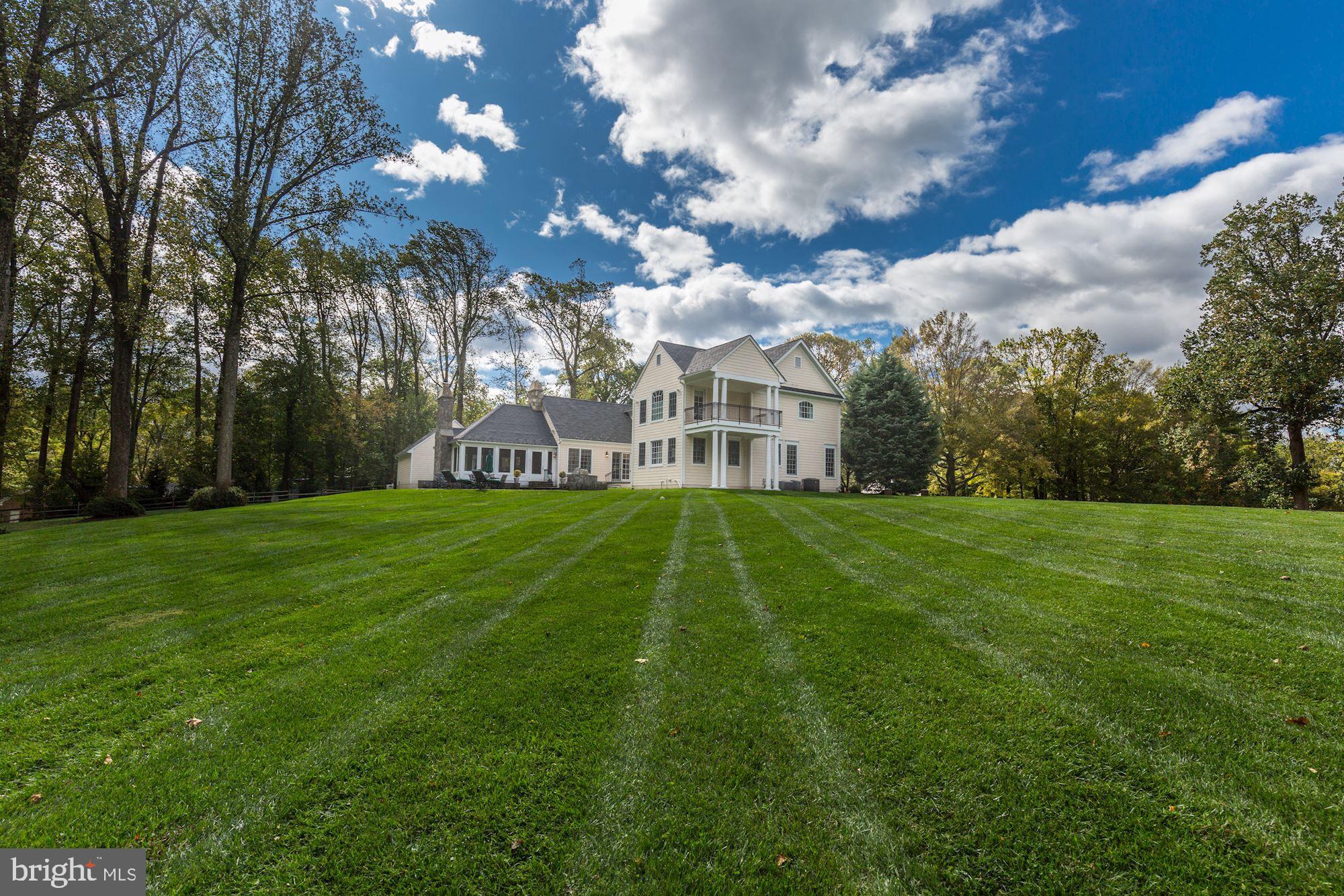 POTOMAC FALLS - Residential