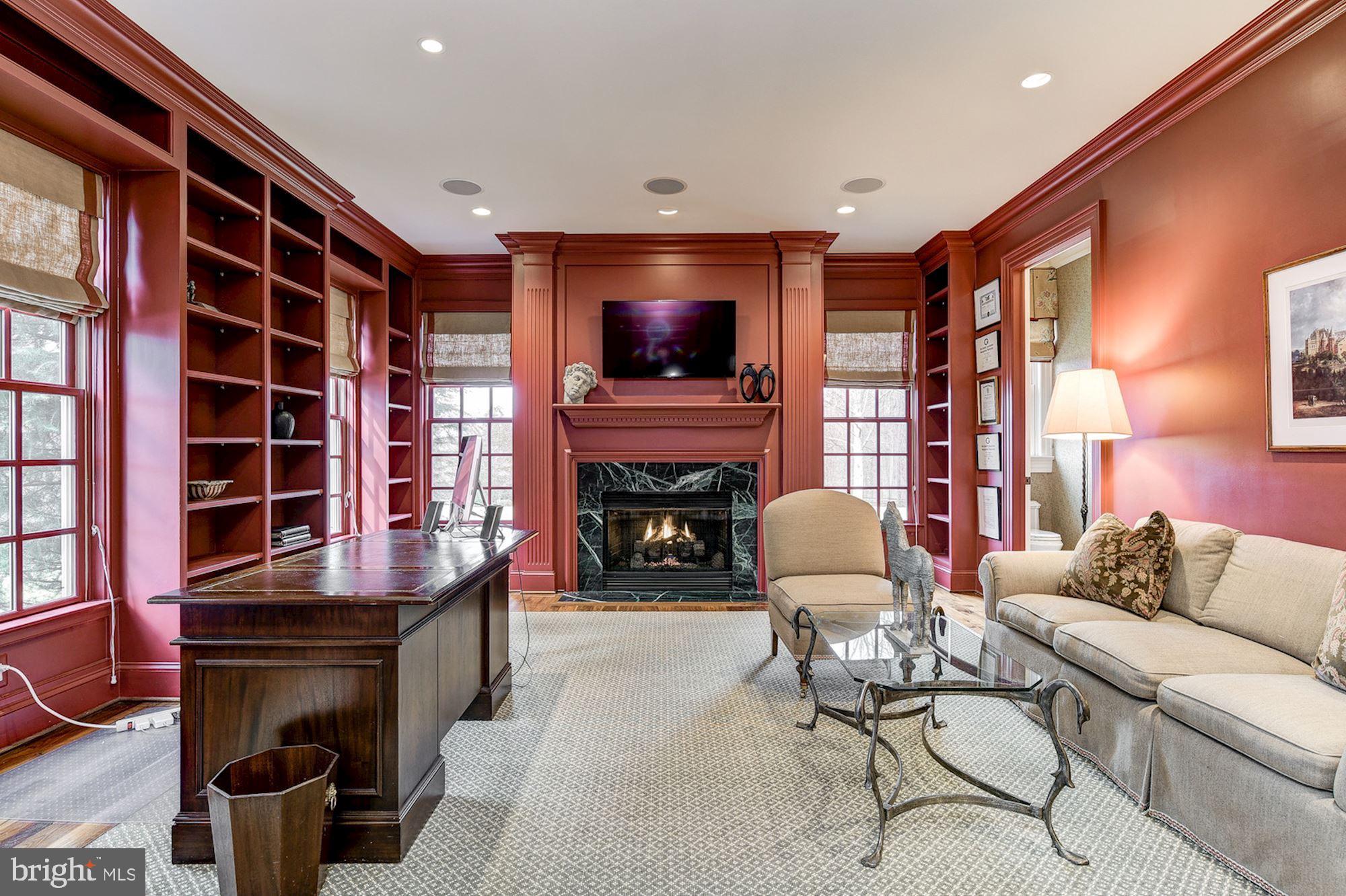 POTOMAC FALLS - Residential