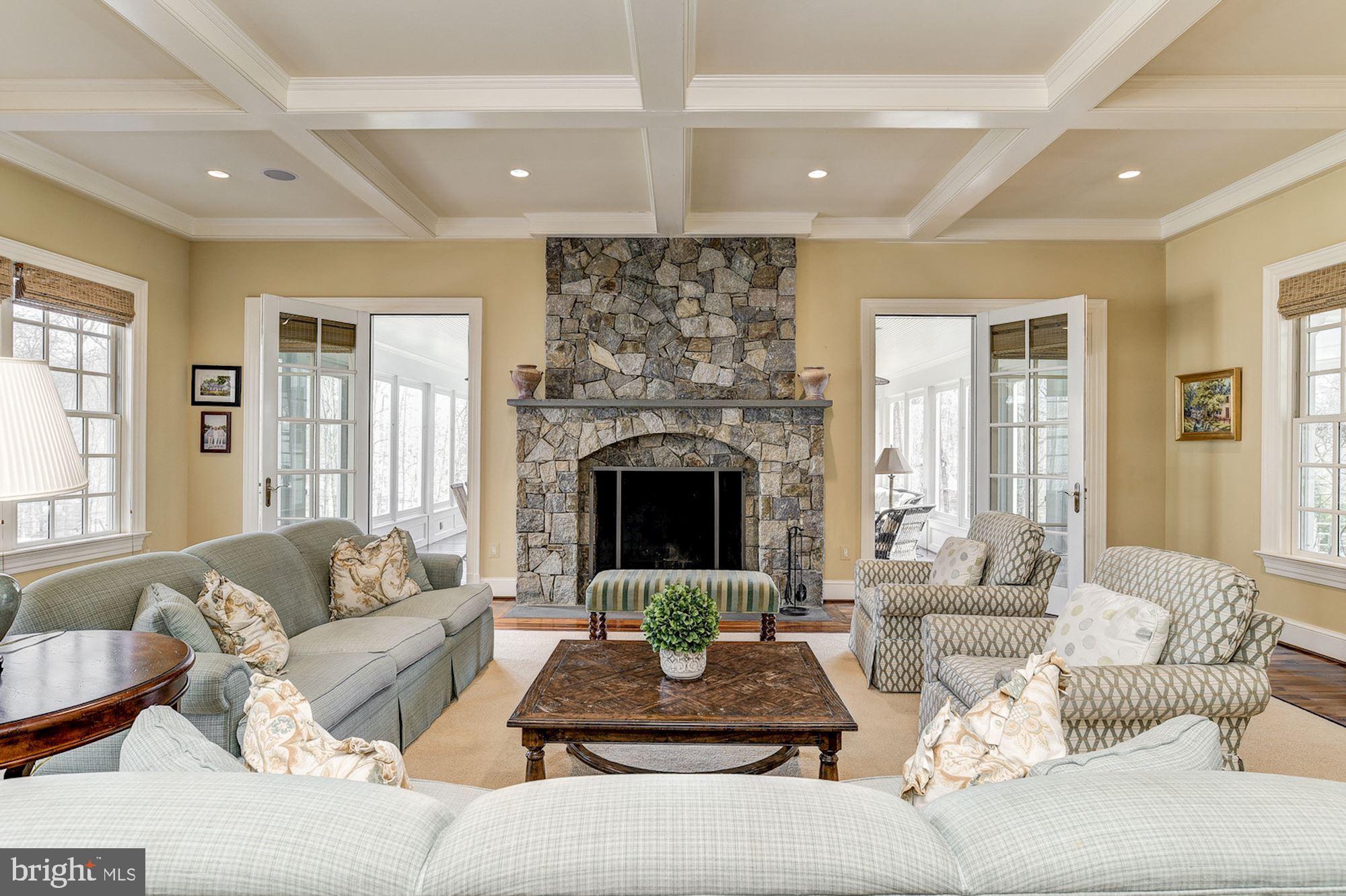 POTOMAC FALLS - Residential