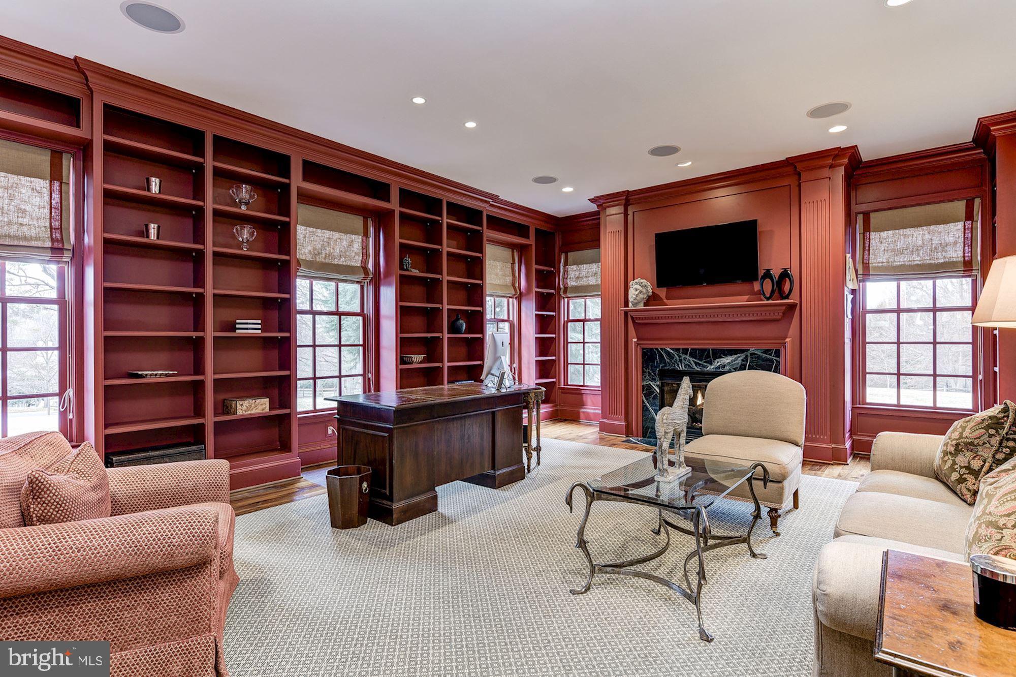 POTOMAC FALLS - Residential