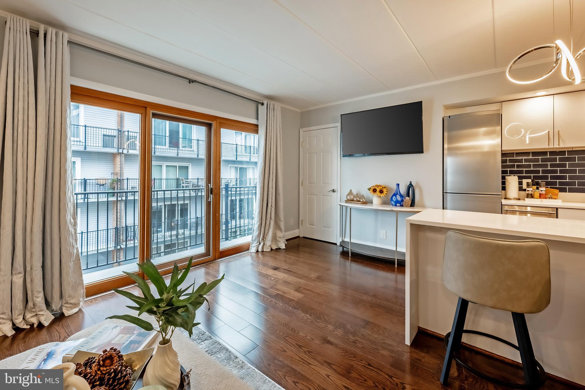 THE TECUMSEH - Residential Lease