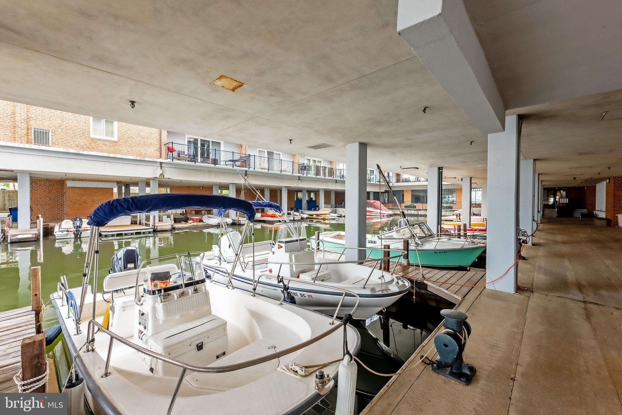 THE TECUMSEH - Residential Lease