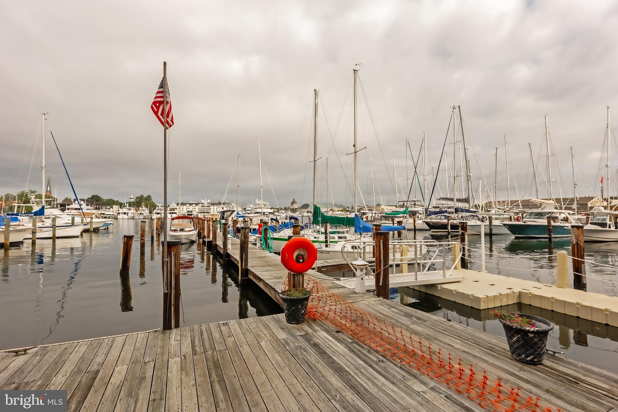 THE TECUMSEH - Residential Lease