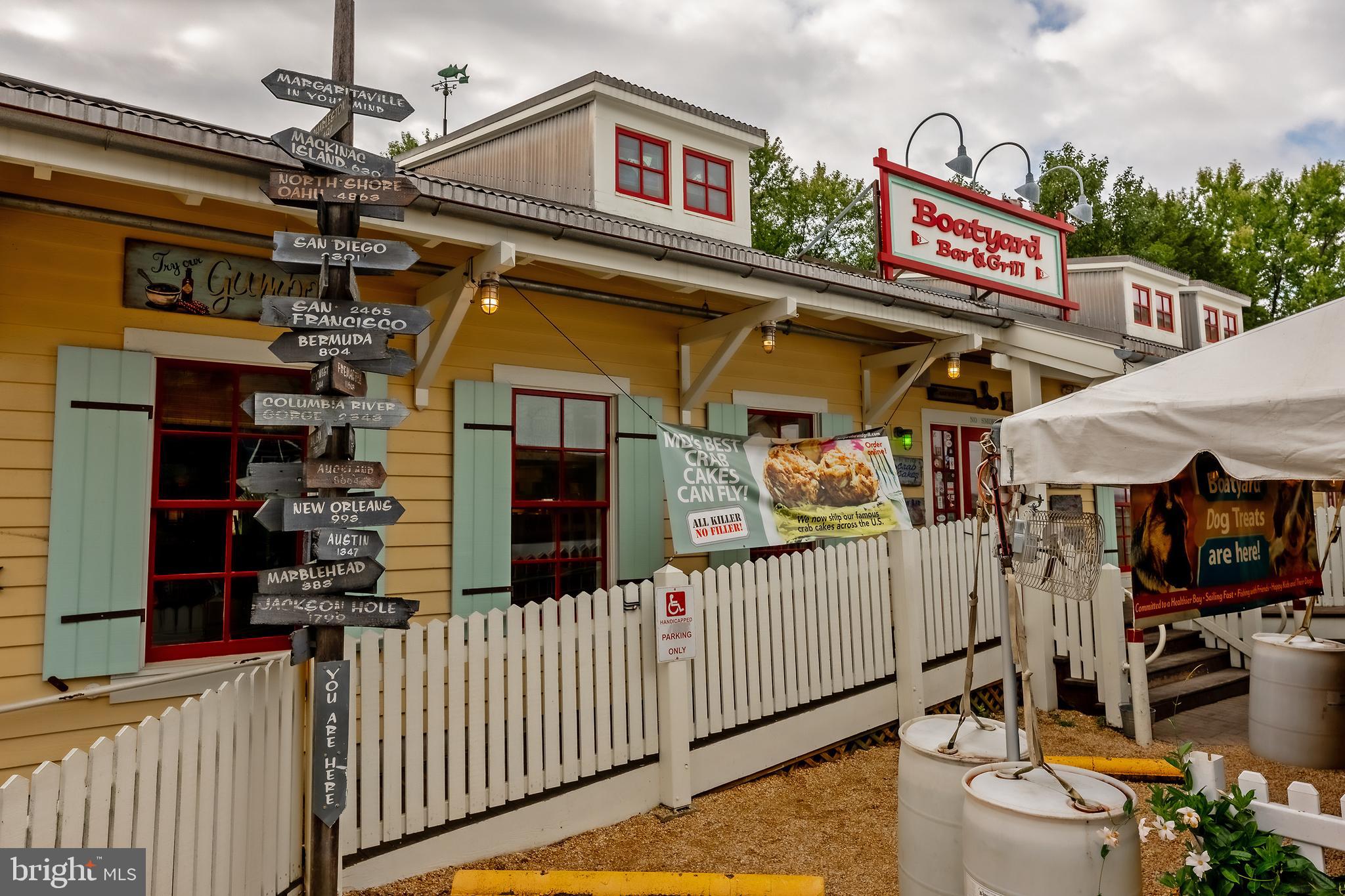 THE TECUMSEH - Residential Lease