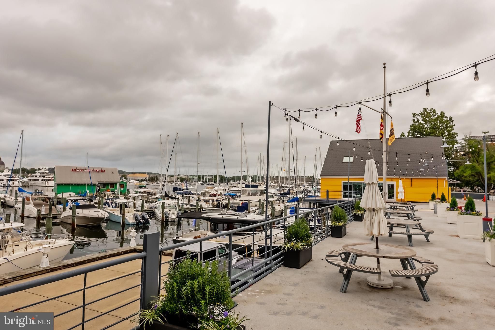 THE TECUMSEH - Residential Lease