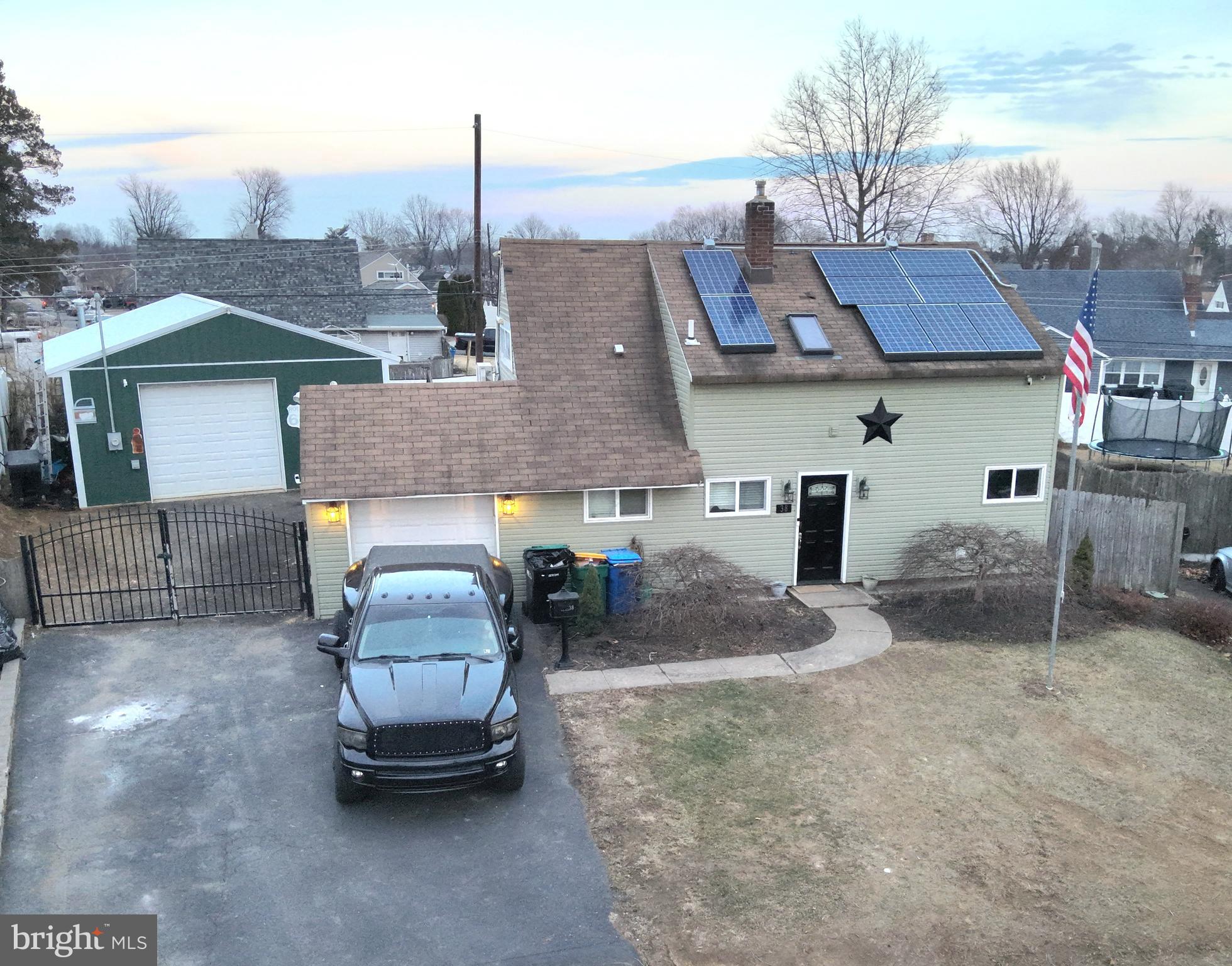 INDIAN CREEK - Residential