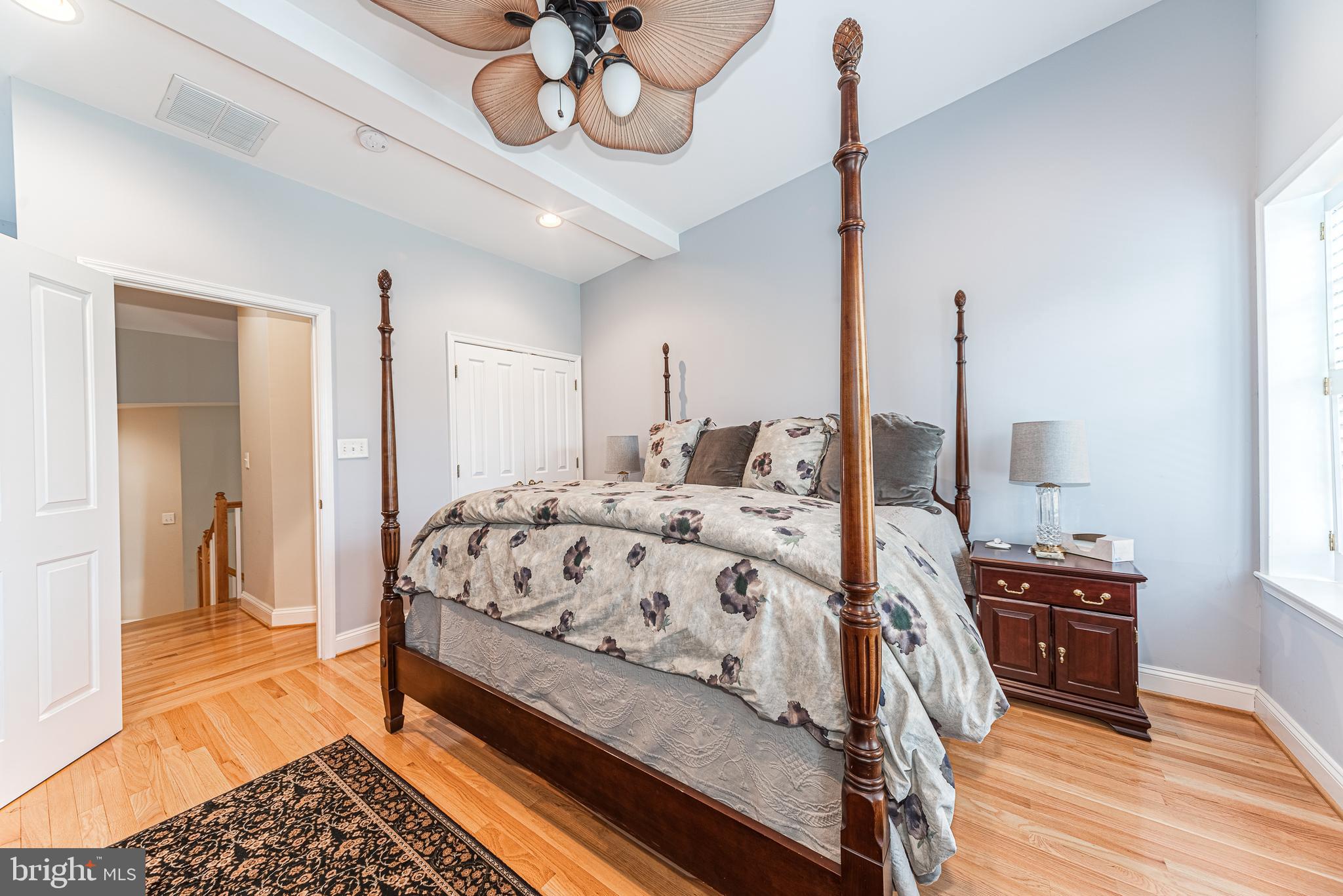 BUTCHERS HILL - Residential