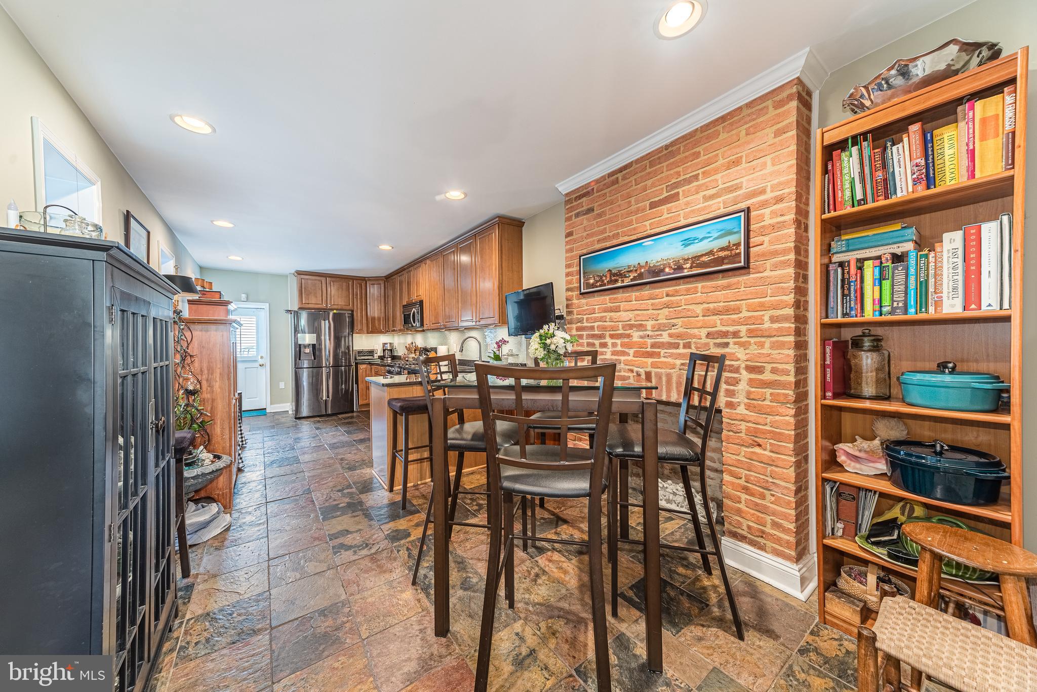 BUTCHERS HILL - Residential