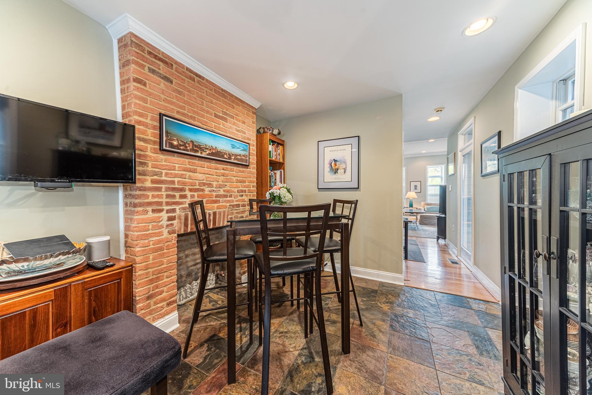 BUTCHERS HILL - Residential