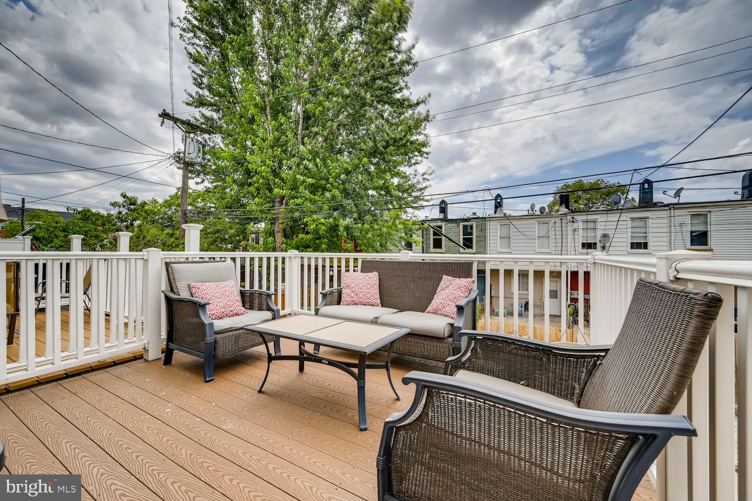 GREEKTOWN - Residential