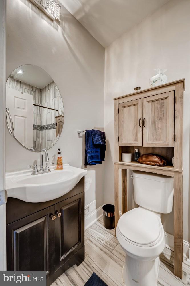 GREEKTOWN - Residential