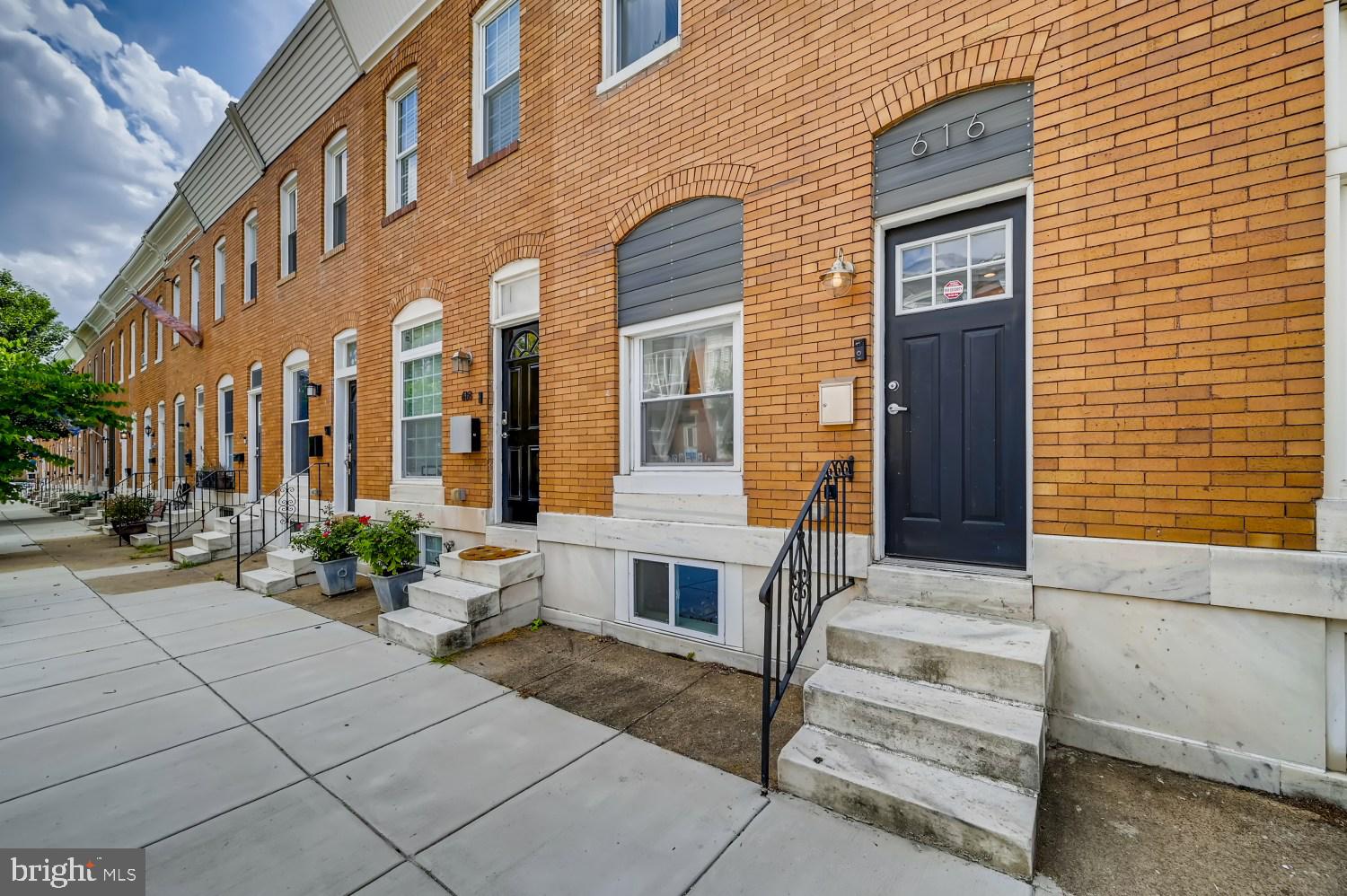 GREEKTOWN - Residential