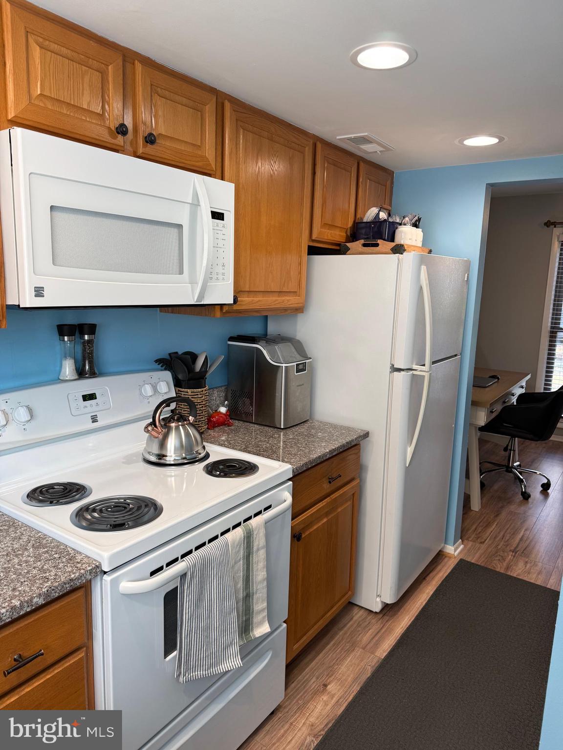 KENT COVE - Residential