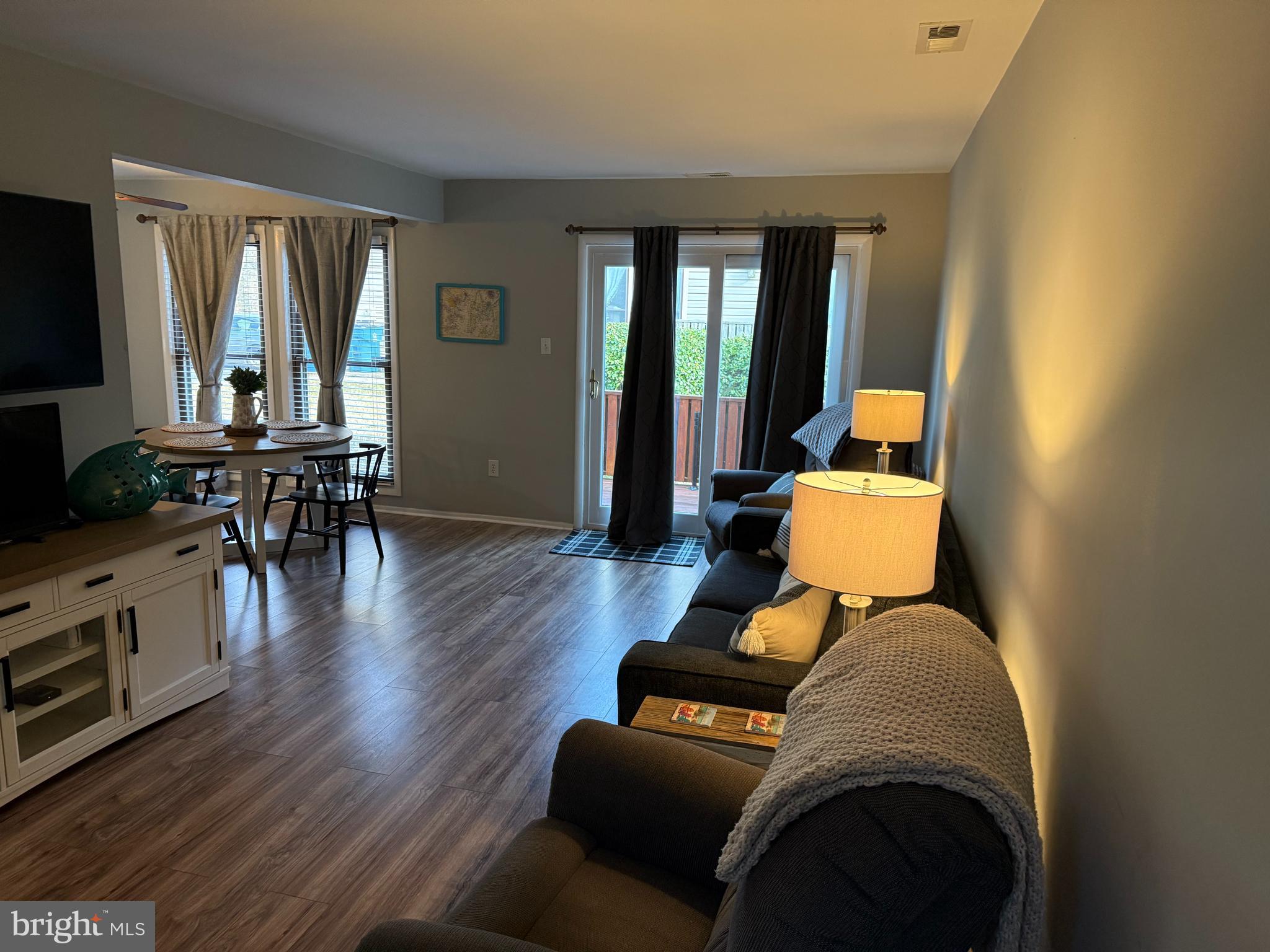 KENT COVE - Residential