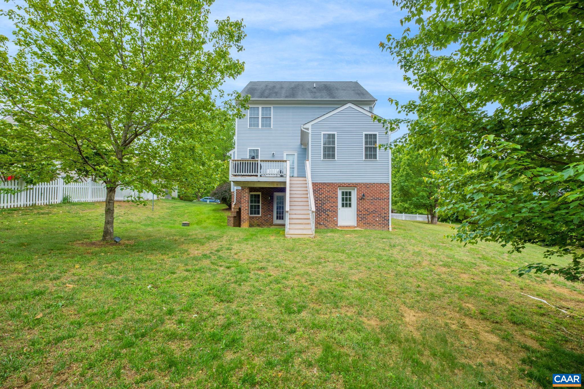 SPRING CREEK - Residential