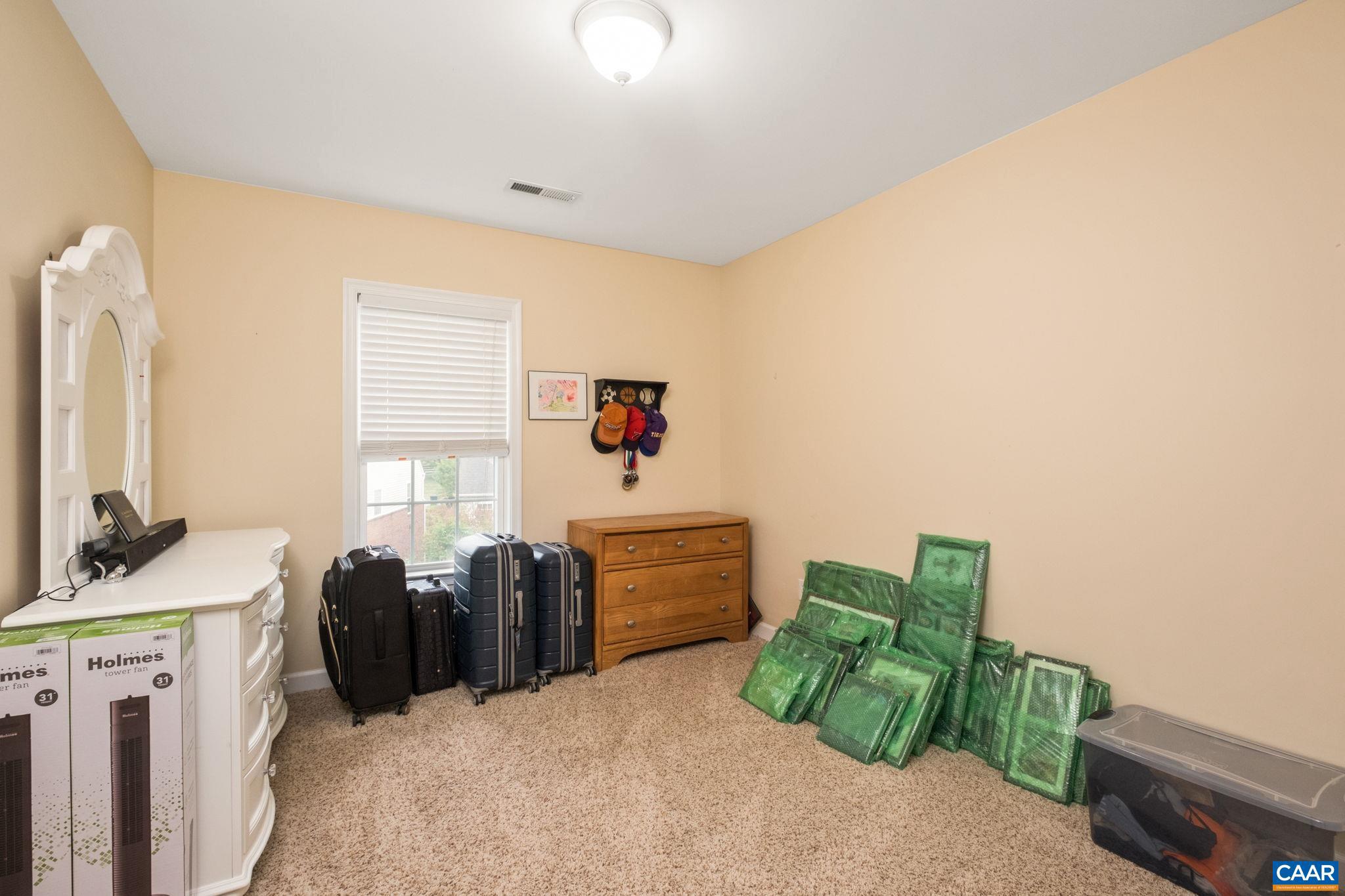 SPRING CREEK - Residential