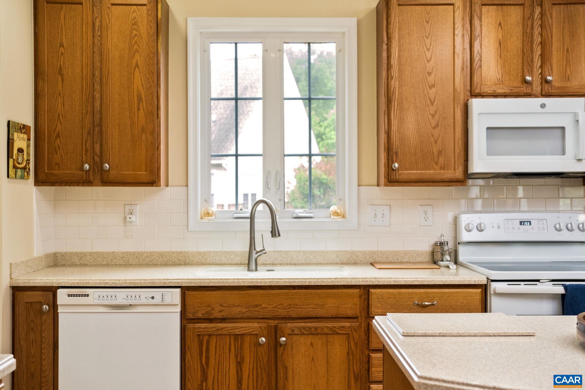 SPRING CREEK - Residential