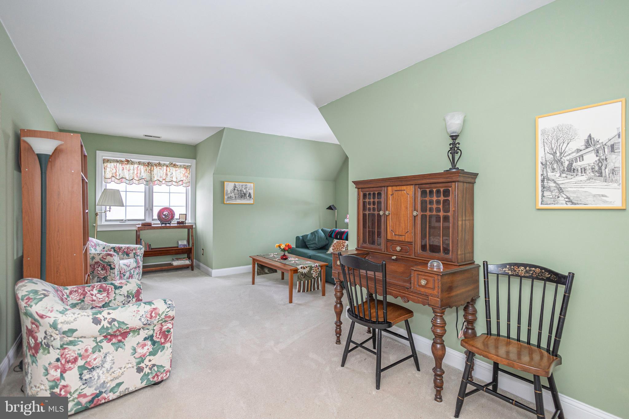 THE HIGHLANDS - Residential