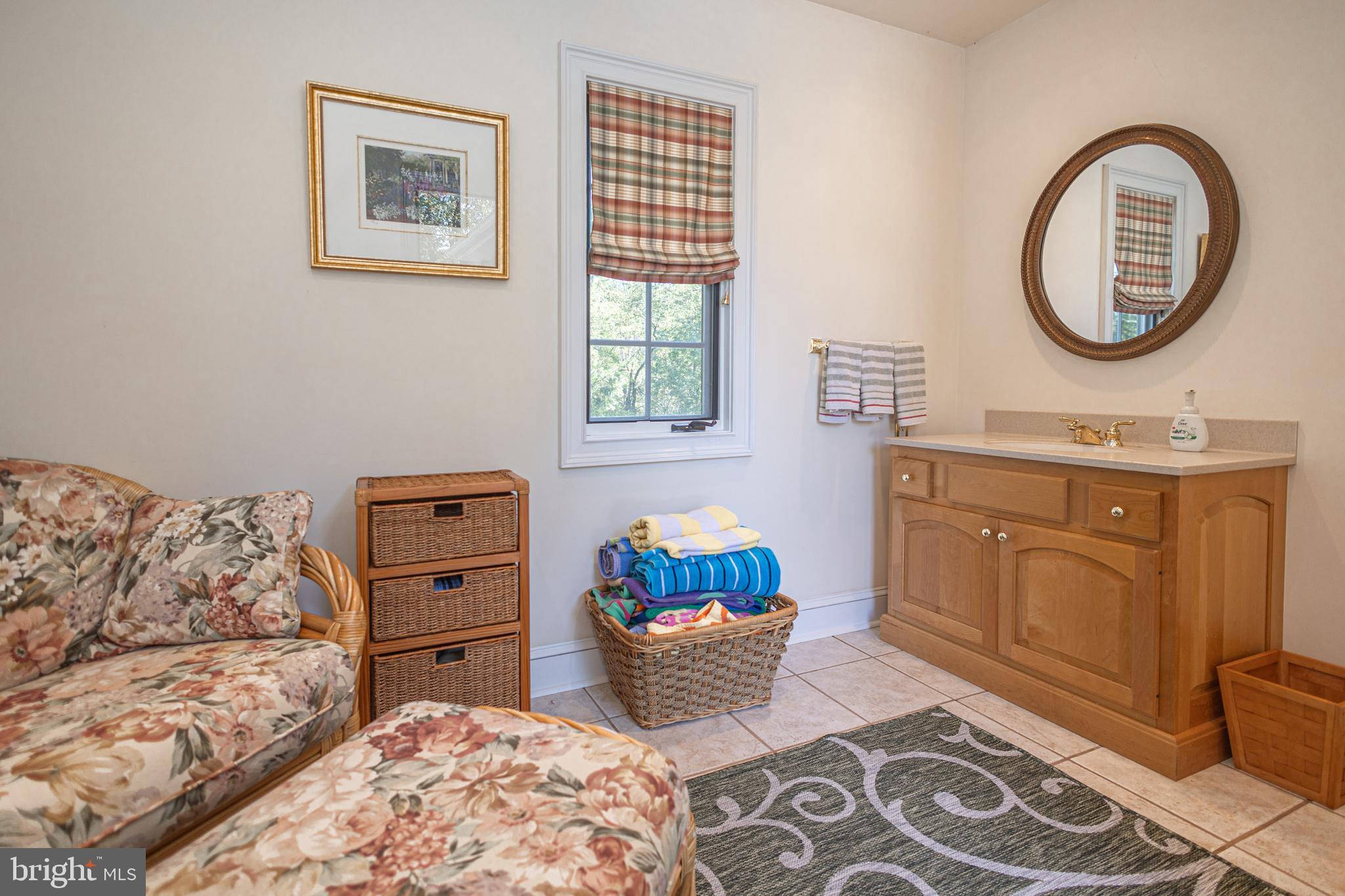 THE HIGHLANDS - Residential