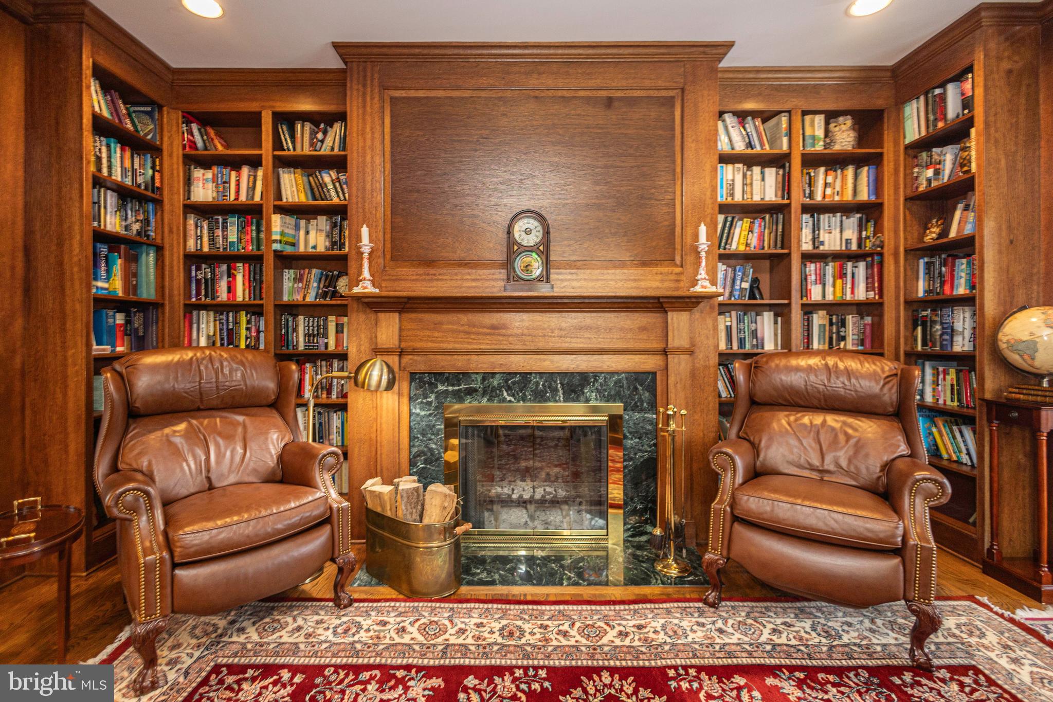 THE HIGHLANDS - Residential