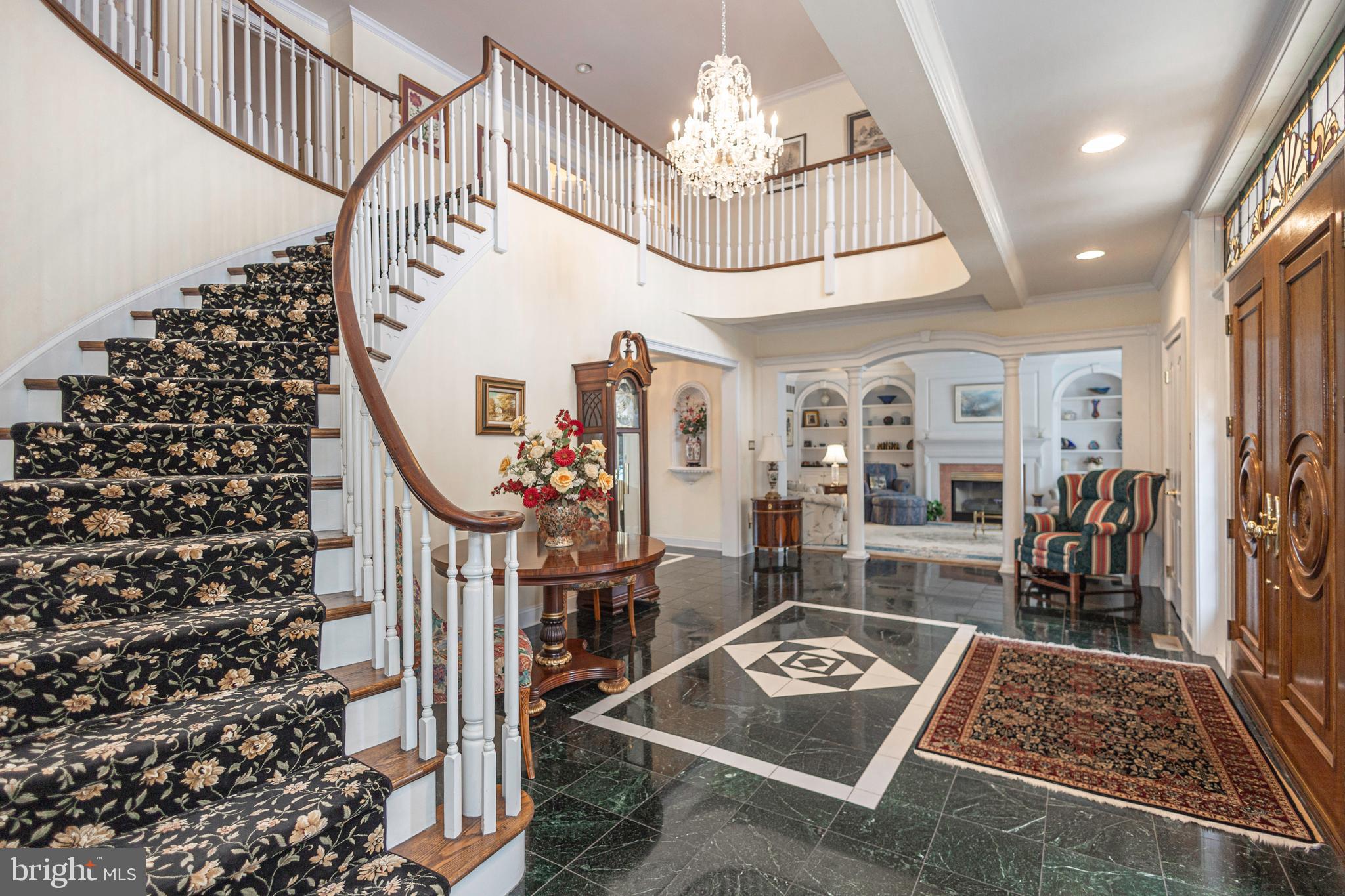 THE HIGHLANDS - Residential