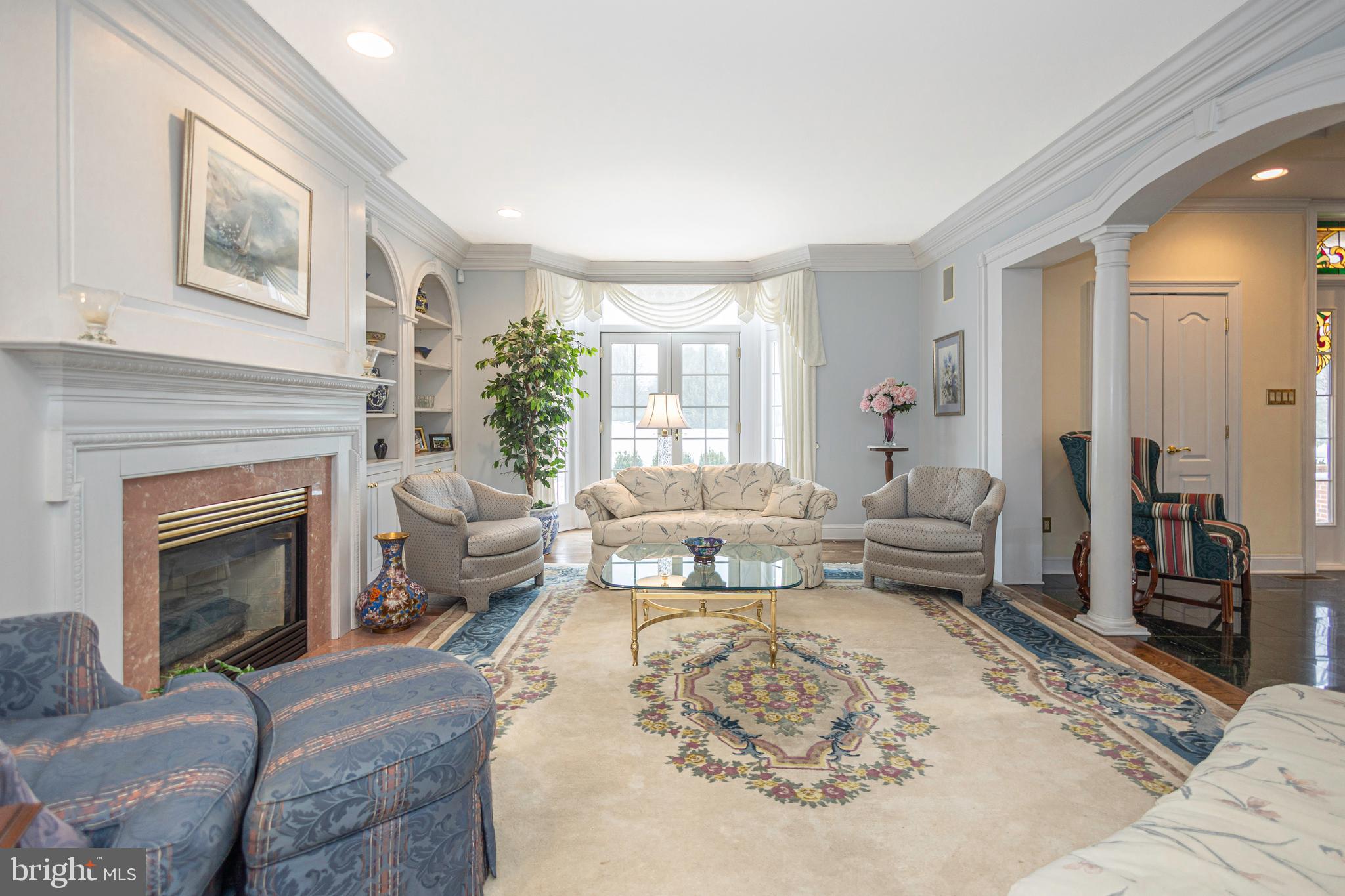 THE HIGHLANDS - Residential