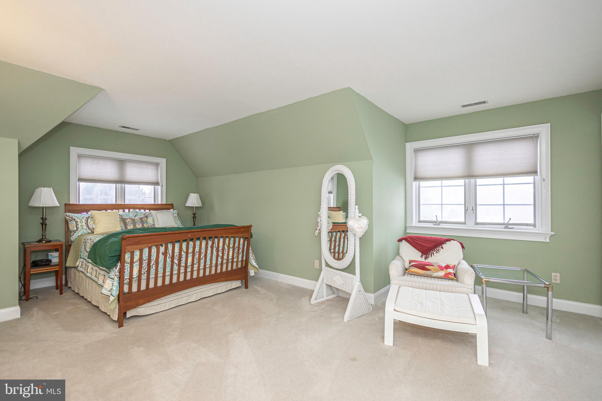 THE HIGHLANDS - Residential