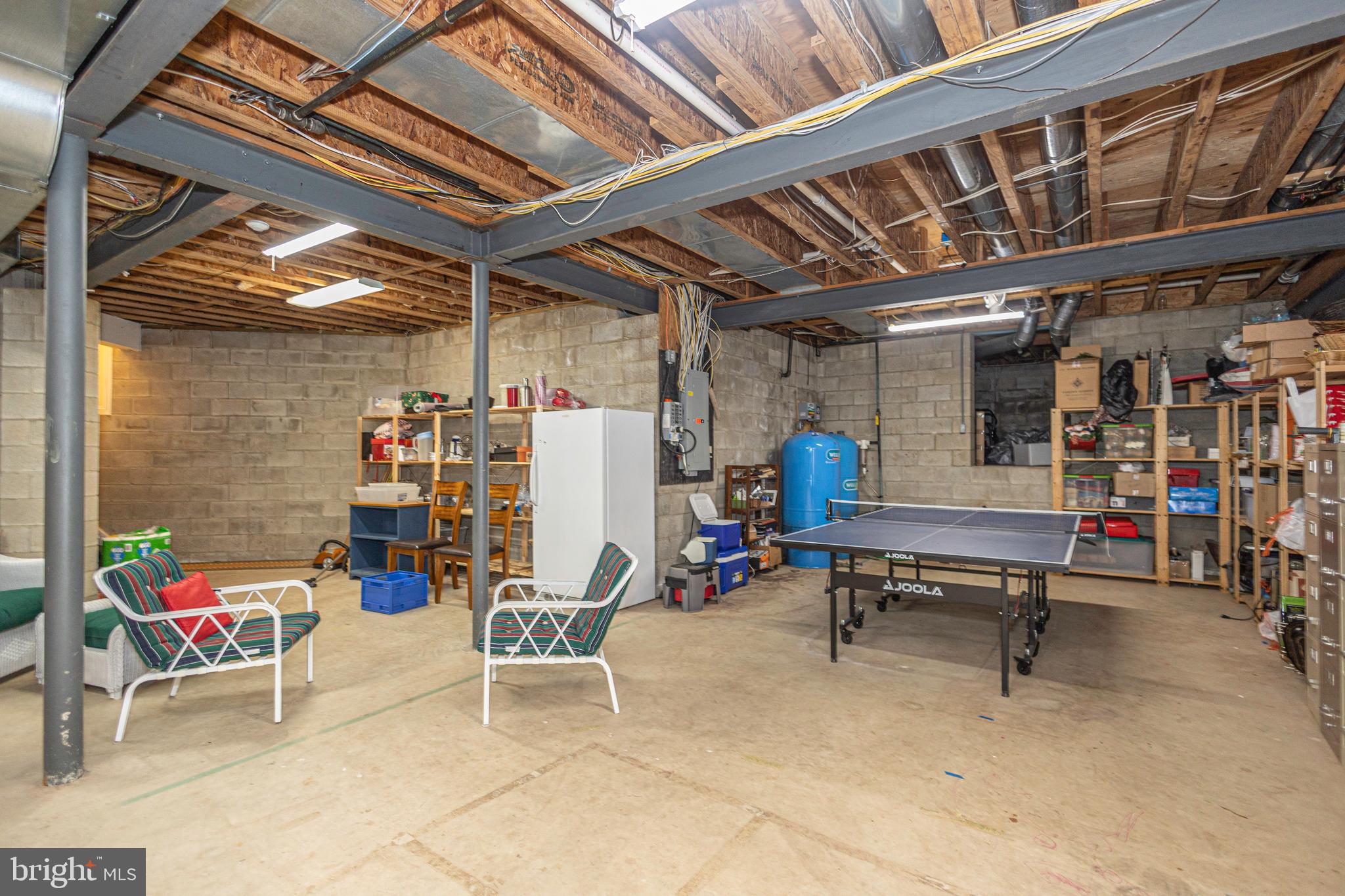 THE HIGHLANDS - Residential