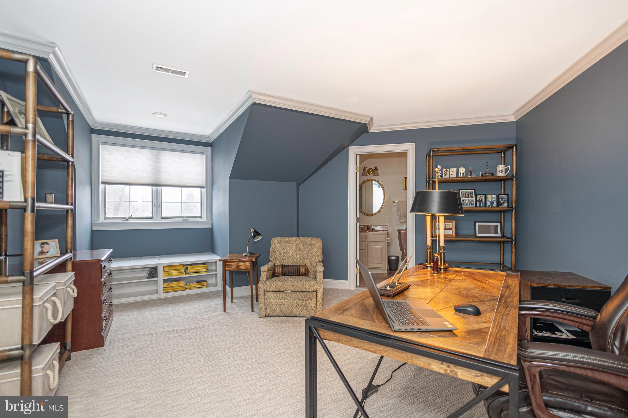 THE HIGHLANDS - Residential