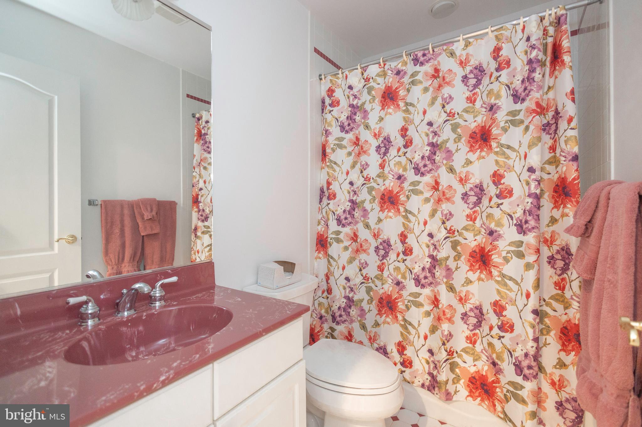 THE HIGHLANDS - Residential