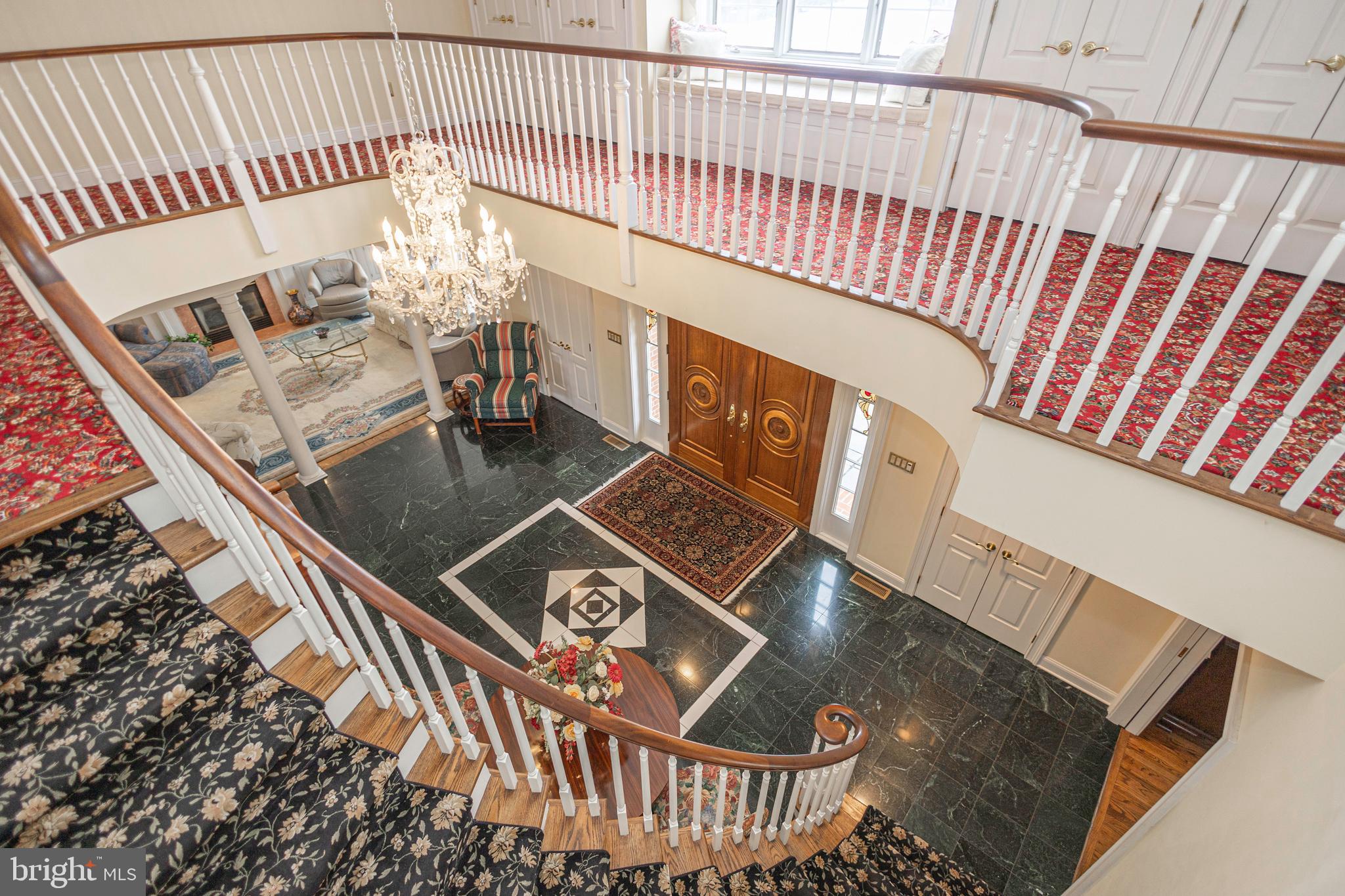 THE HIGHLANDS - Residential