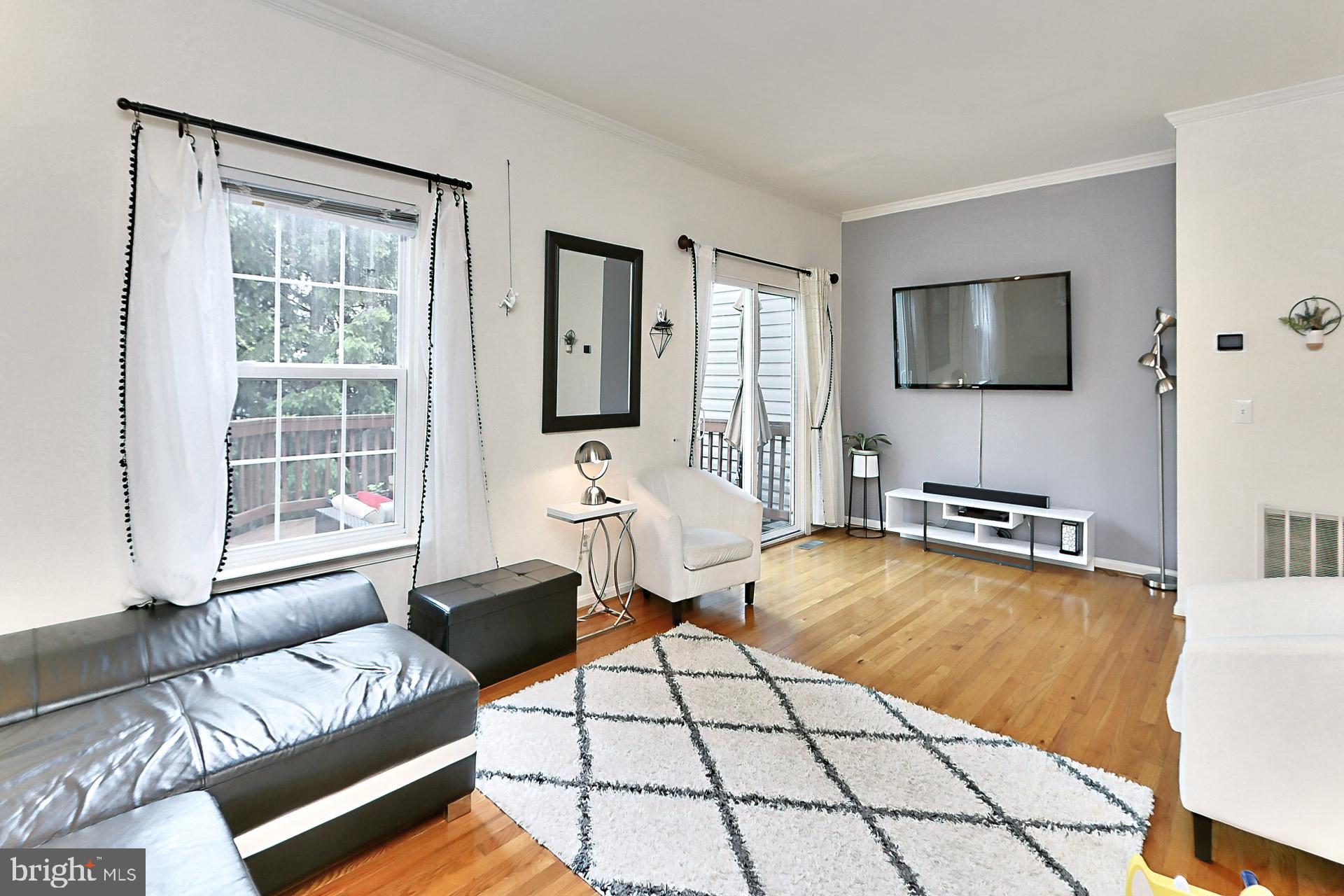 POTOMAC STATION - Residential