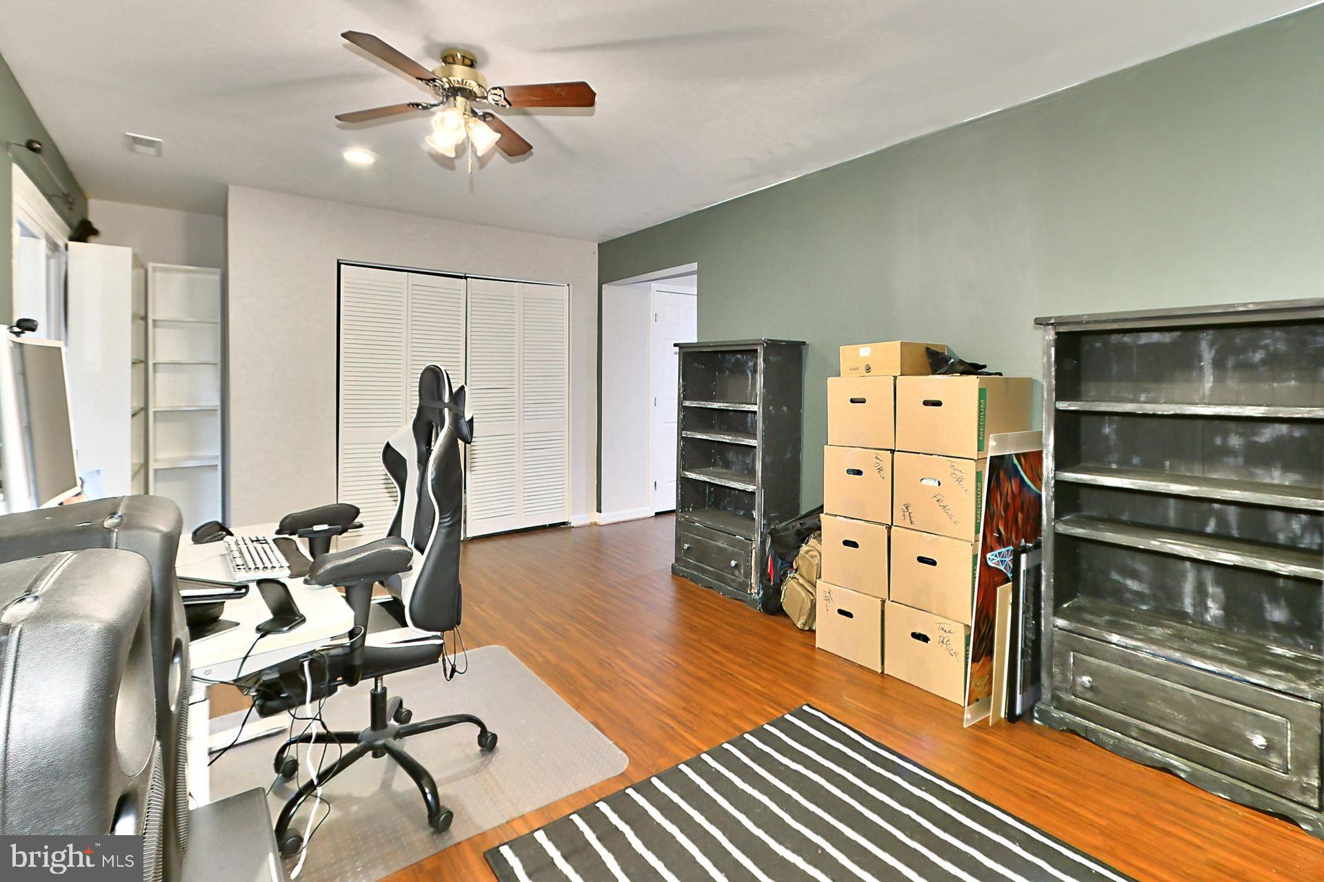 POTOMAC STATION - Residential