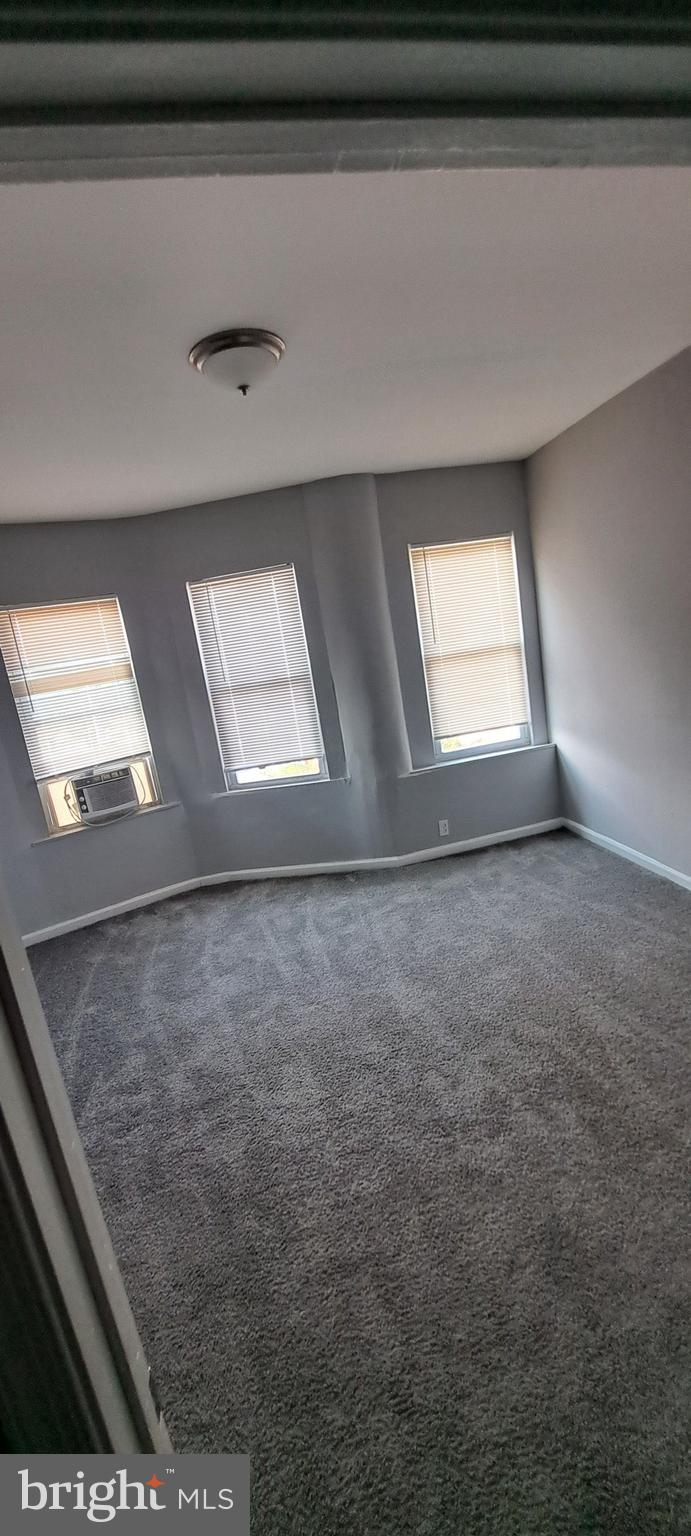 BROADWAY EAST - Residential Lease