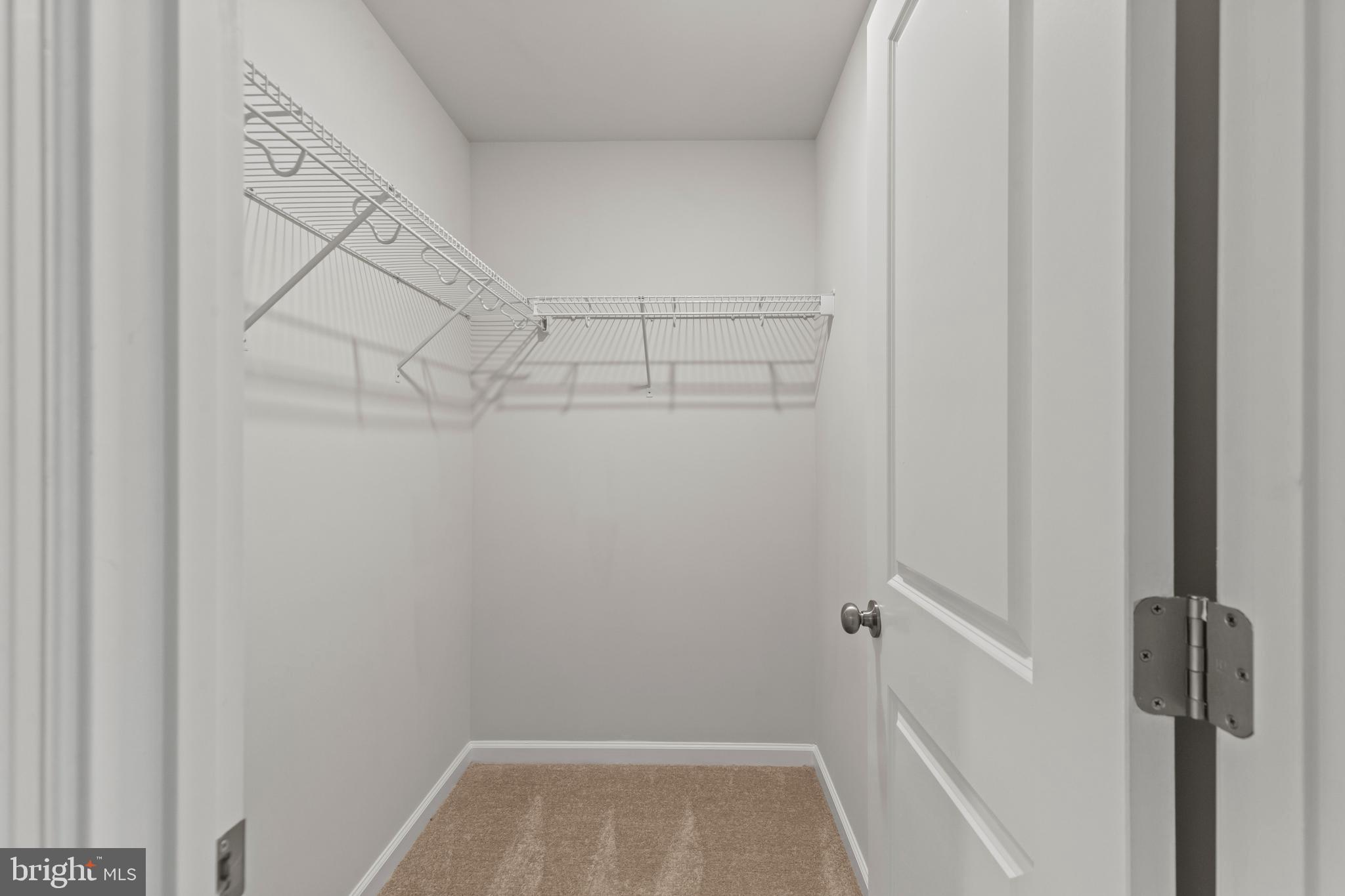 HUNTINGTON CROSSING - Residential