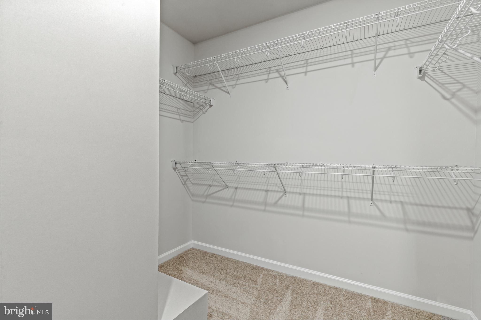 HUNTINGTON CROSSING - Residential