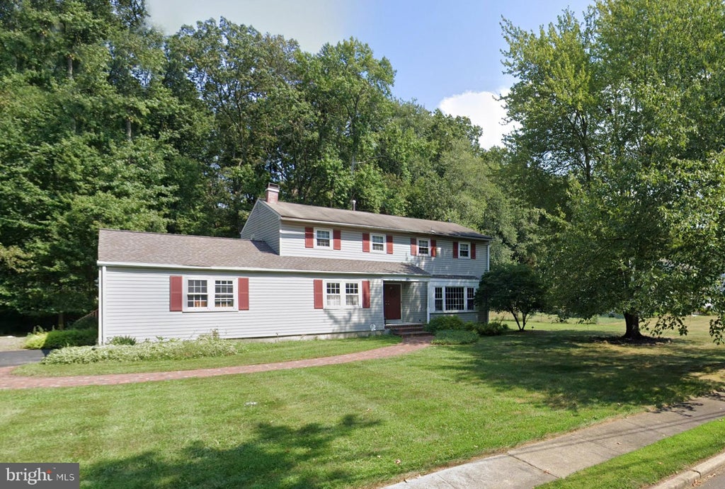 Photo of 95 Maple Stream Road, HIGHTSTOWN, NJ 08520 (MLS # NJME2083988)