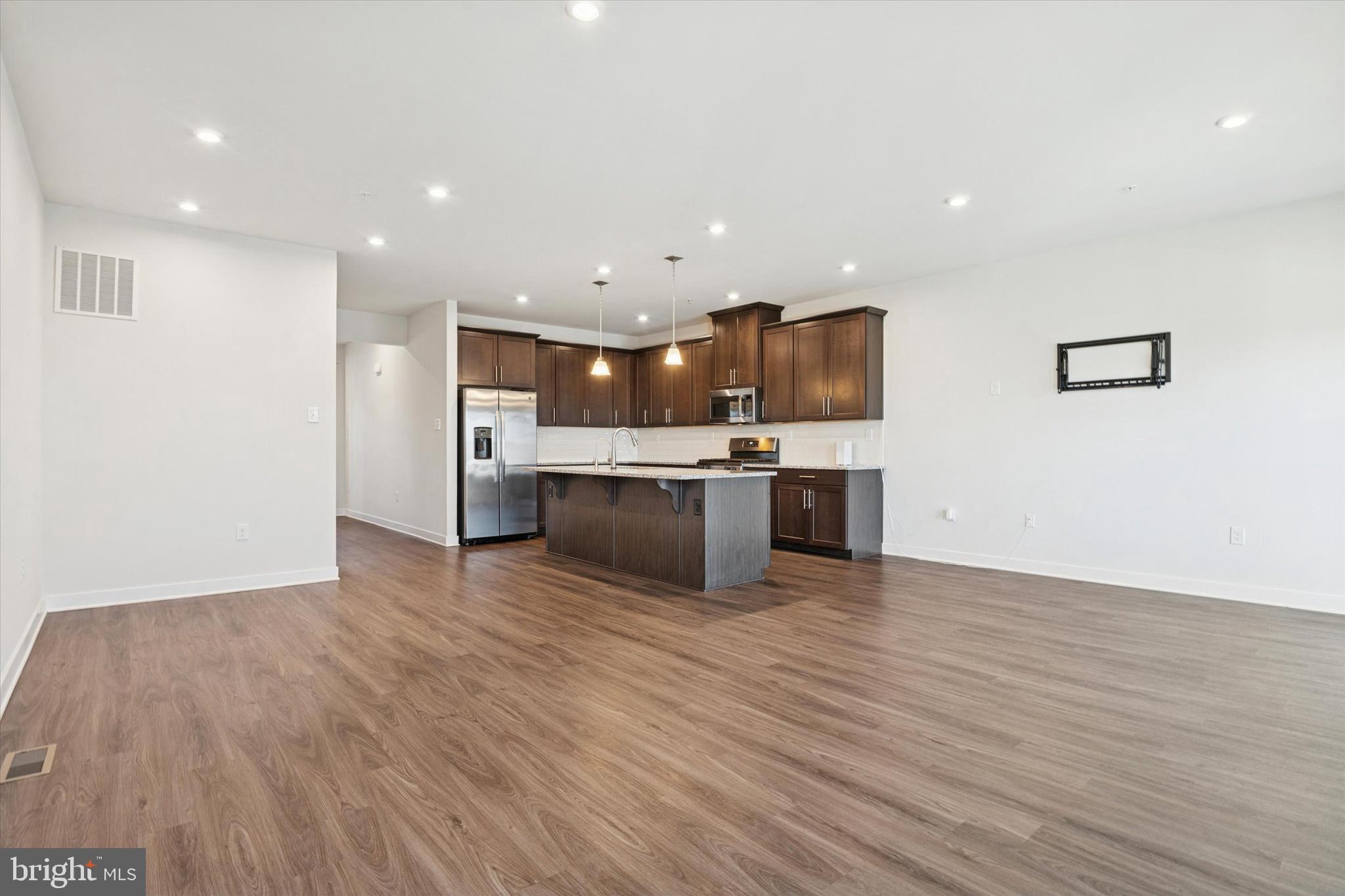 HIGHPOINT AT DOWNINGTOWN - Residential Lease